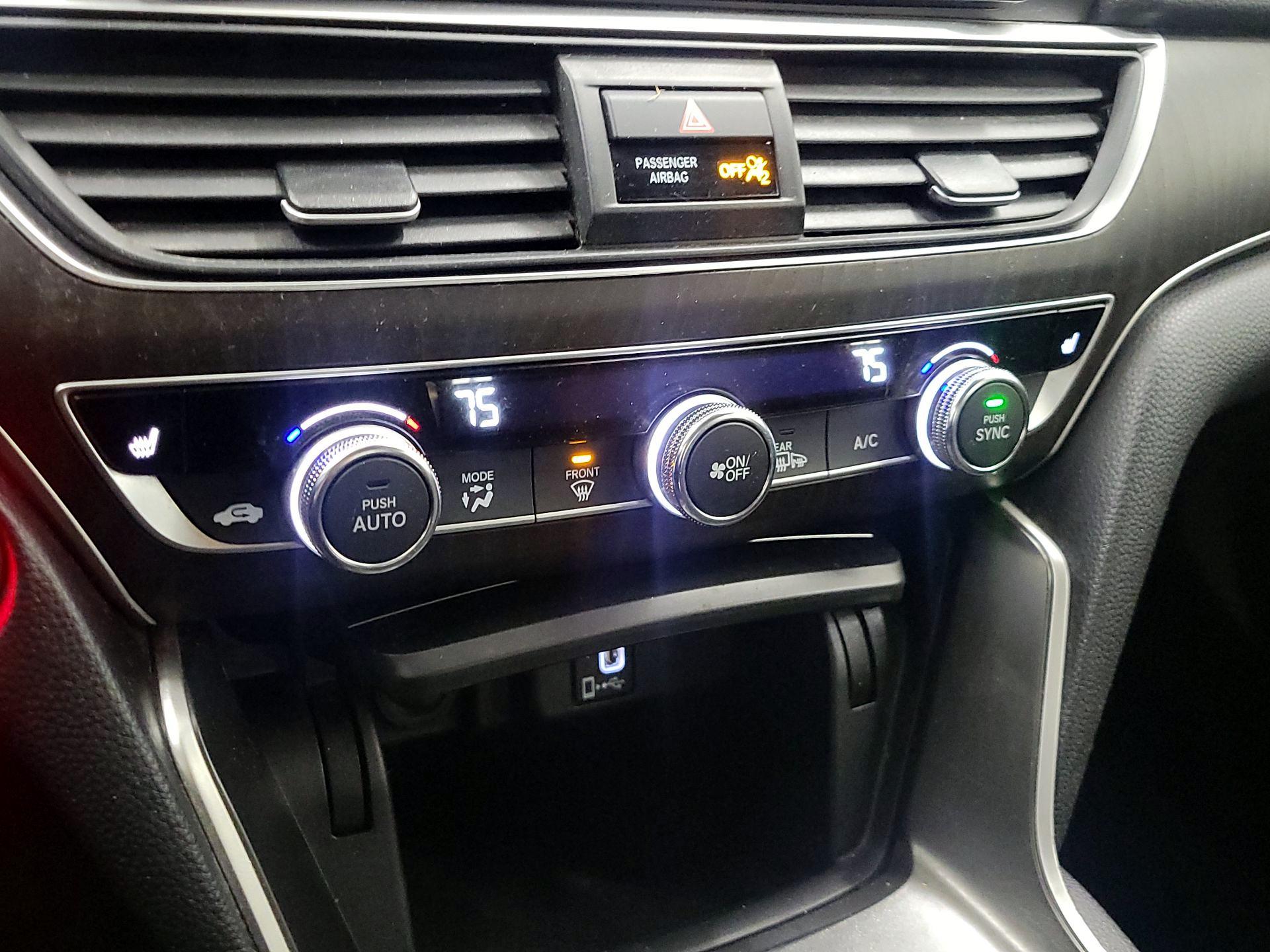 Thumbnail: 2018 Honda Accord - 16