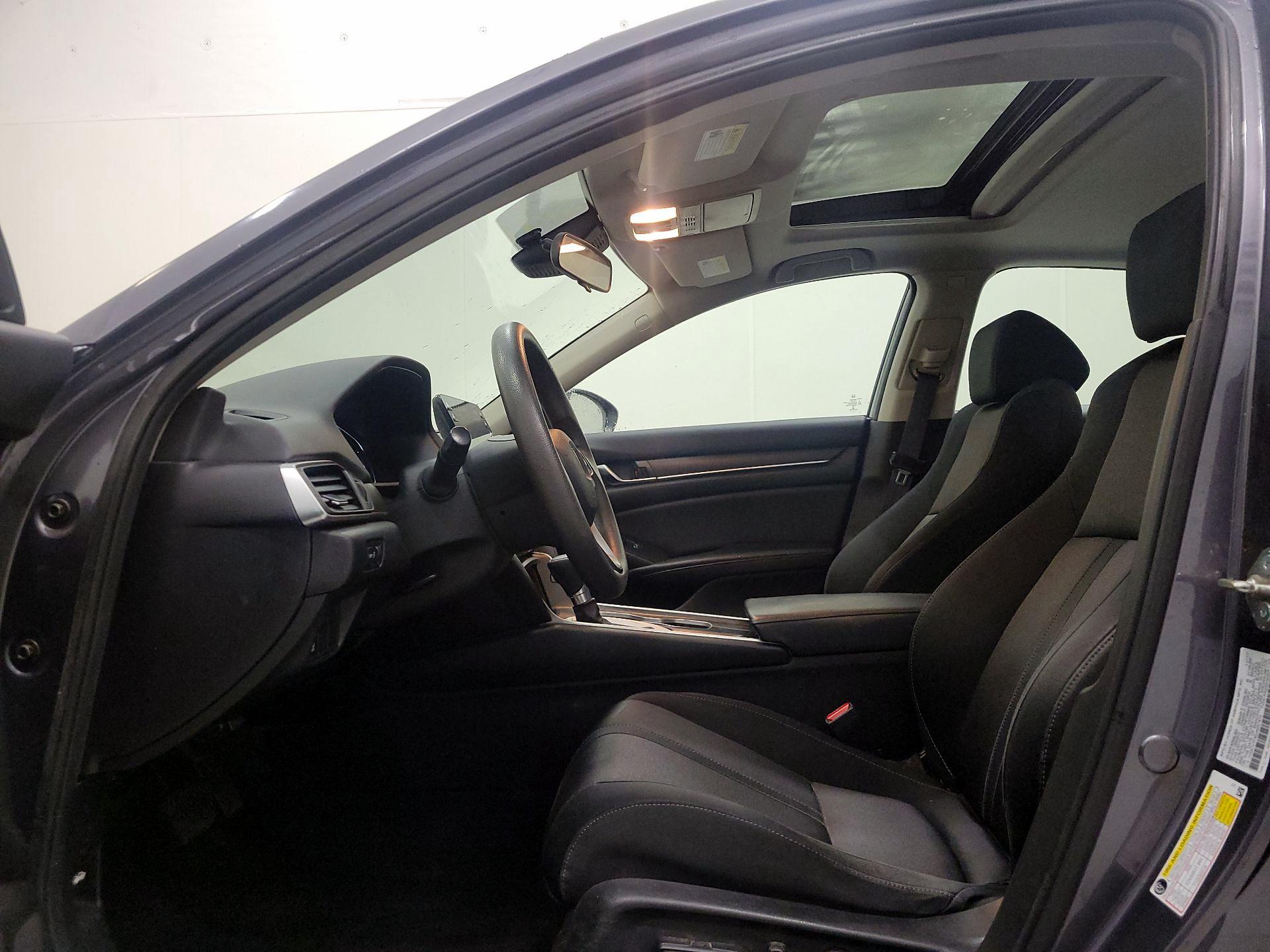 Thumbnail: 2018 Honda Accord - 19