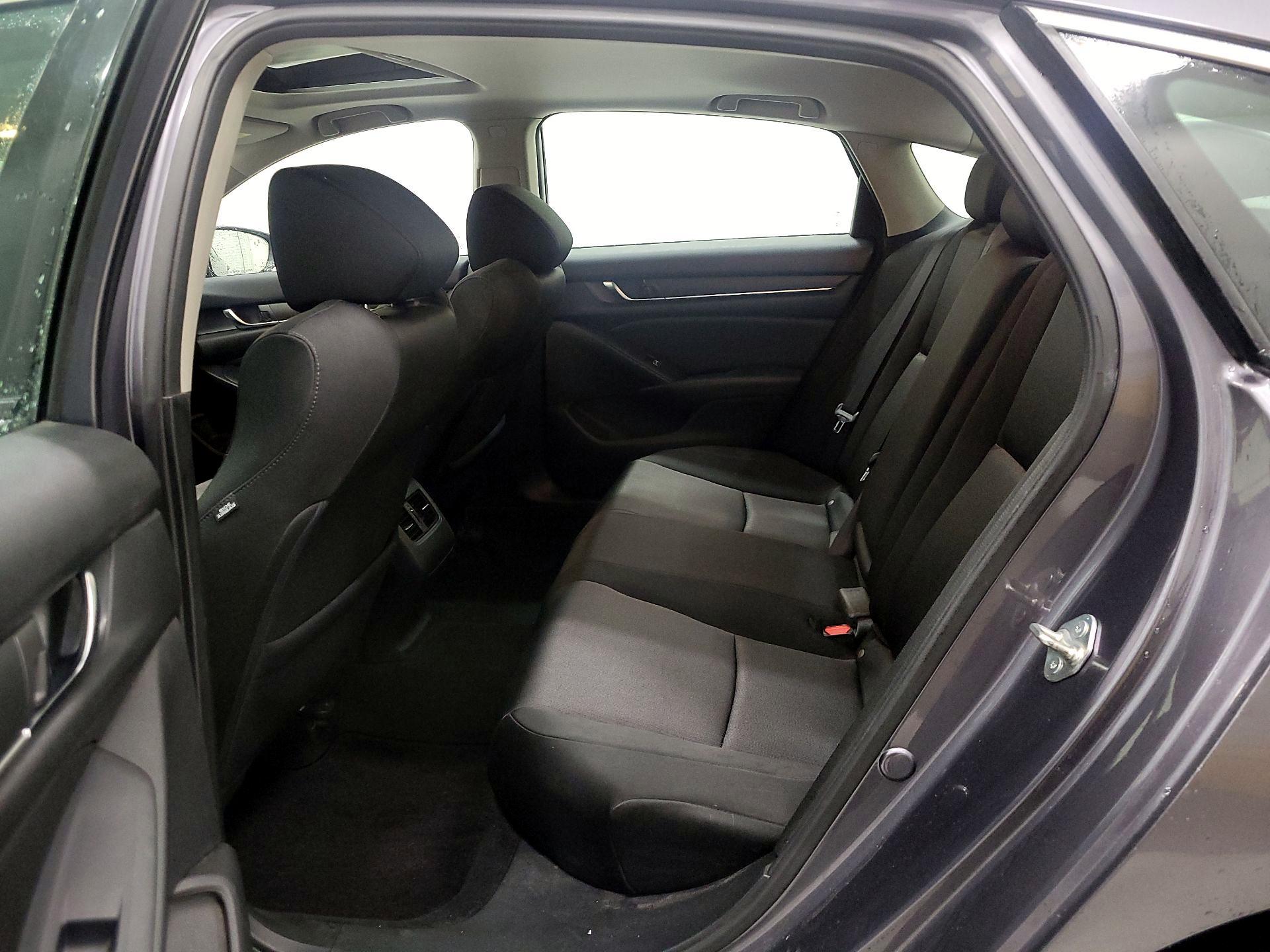 Thumbnail: 2018 Honda Accord - 20