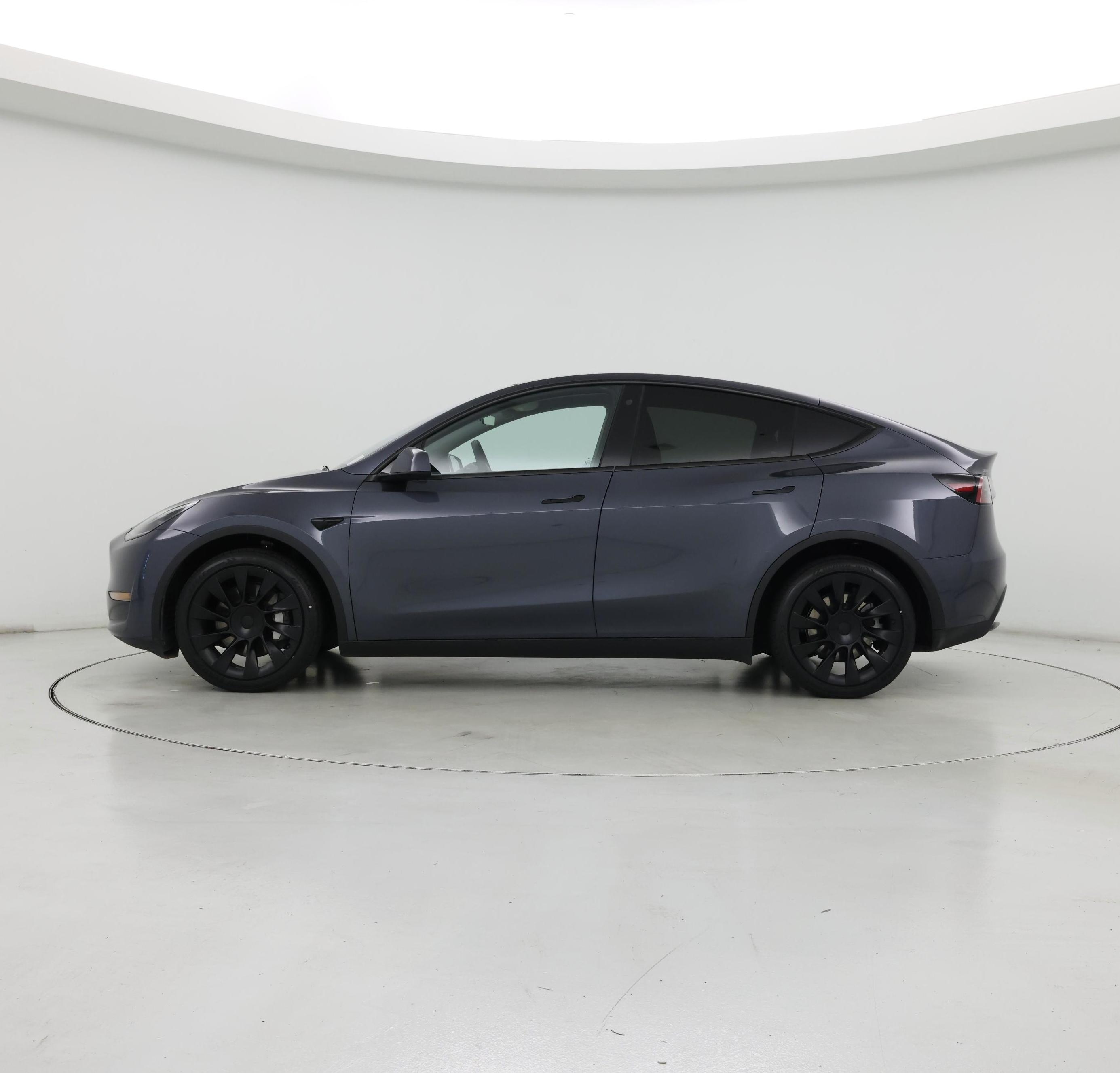Thumbnail: 2023 Tesla Model Y - 3