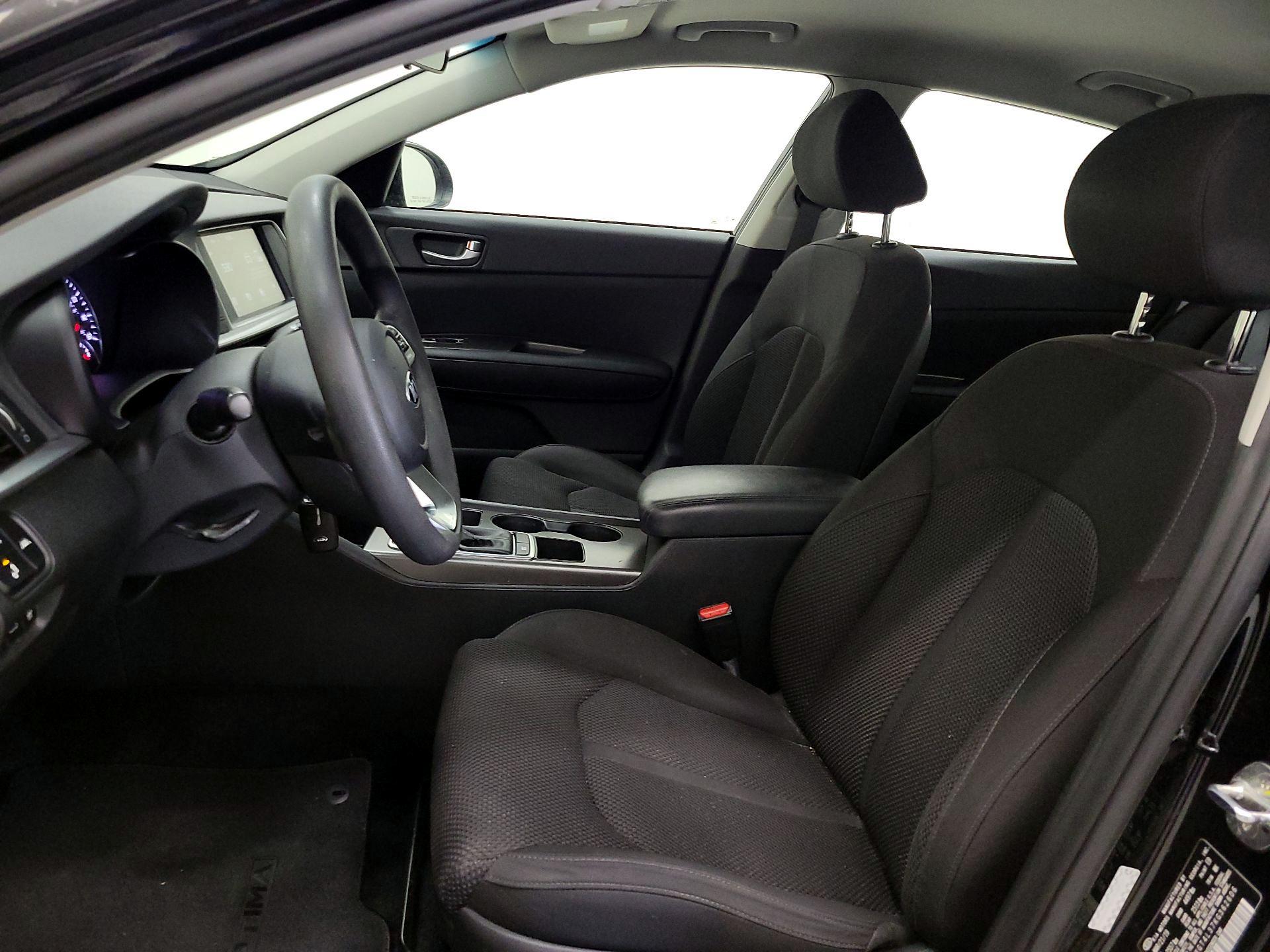 Thumbnail: 2019 Kia Optima - 11