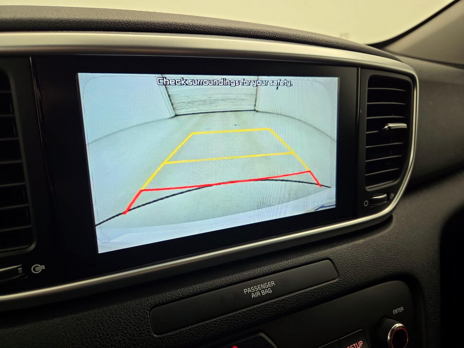 Thumbnail: 2020 Kia Sportage - 14