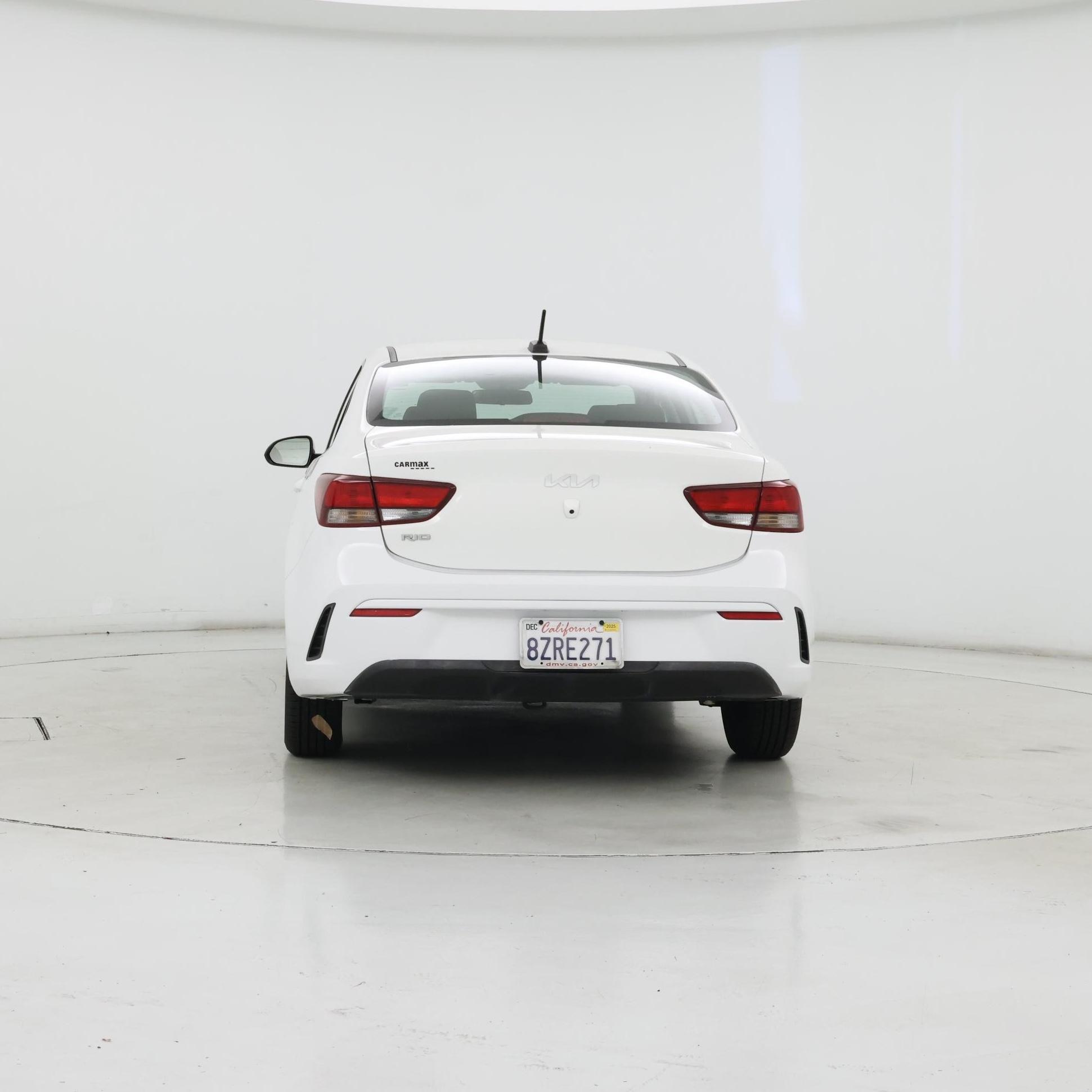 Thumbnail: 2022 Kia Rio - 6