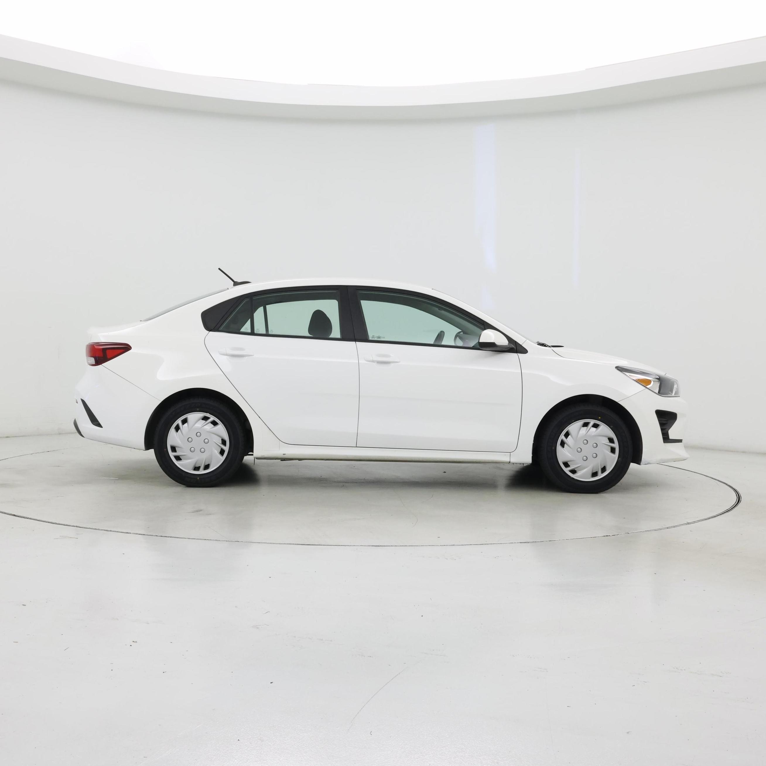 Thumbnail: 2022 Kia Rio - 7