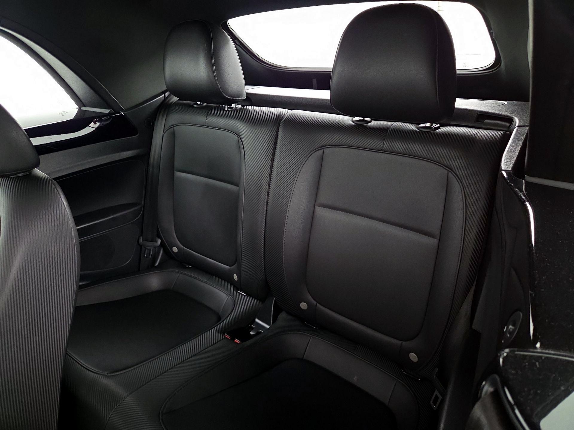 Thumbnail: 2018 Volkswagen Beetle - 19