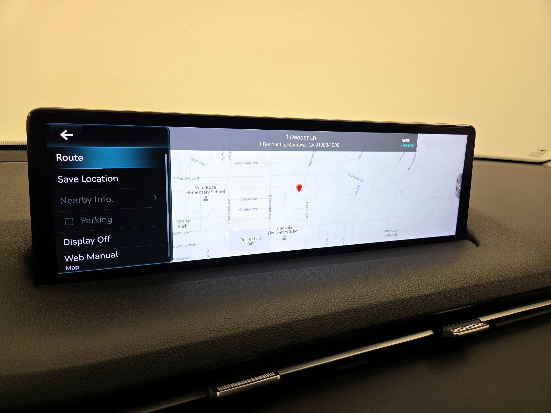 Thumbnail: 2023 Genesis GV70 - 14