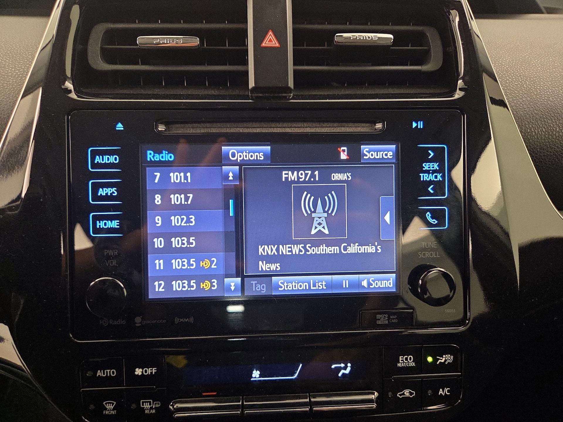 Thumbnail: 2018 Toyota Prius - 16