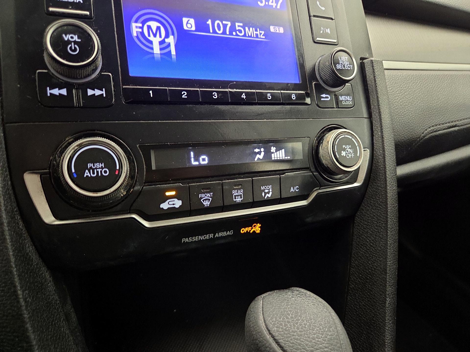 Thumbnail: 2018 Honda Civic - 16