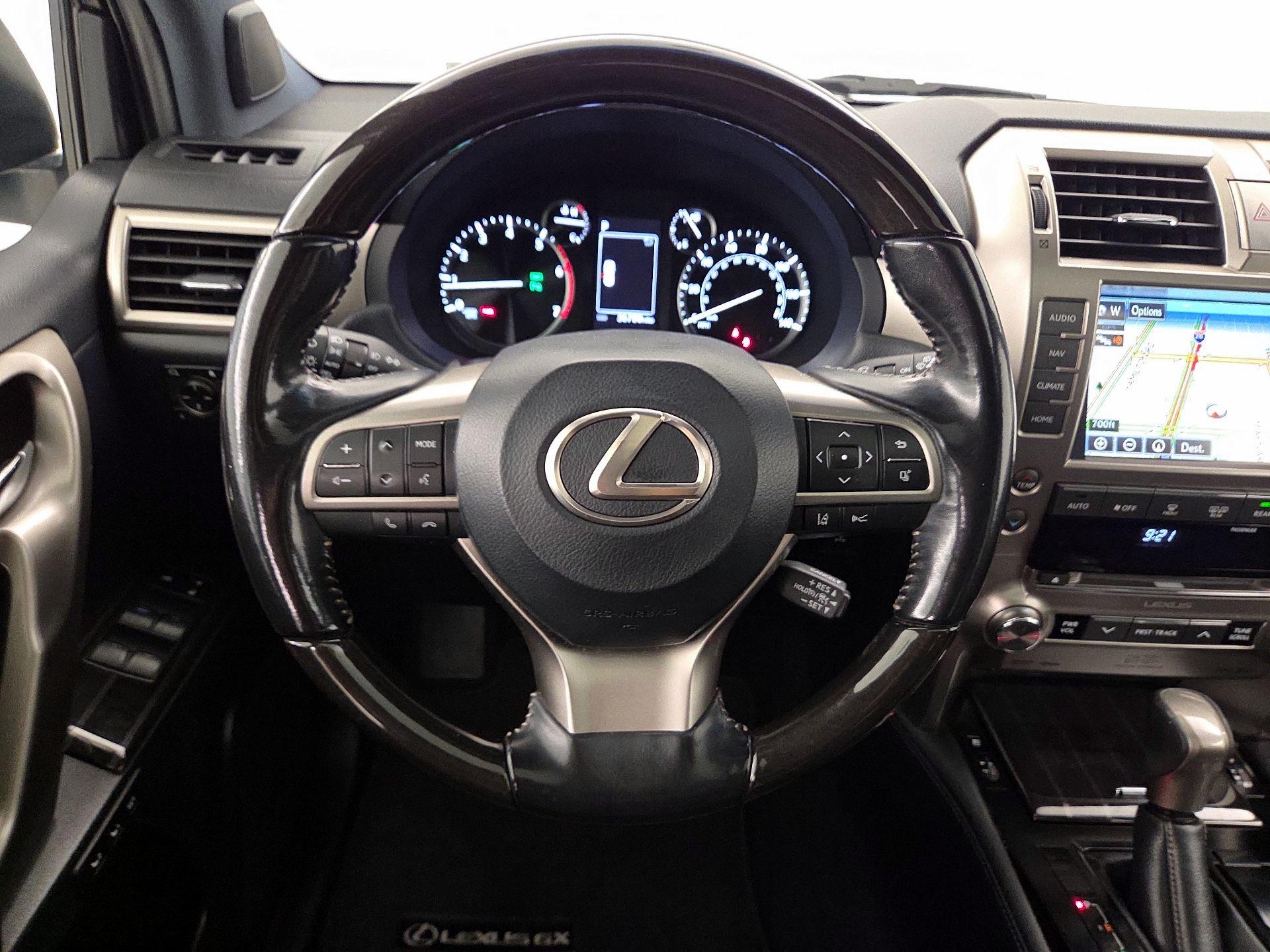 Thumbnail: 2021 Lexus GX - 10