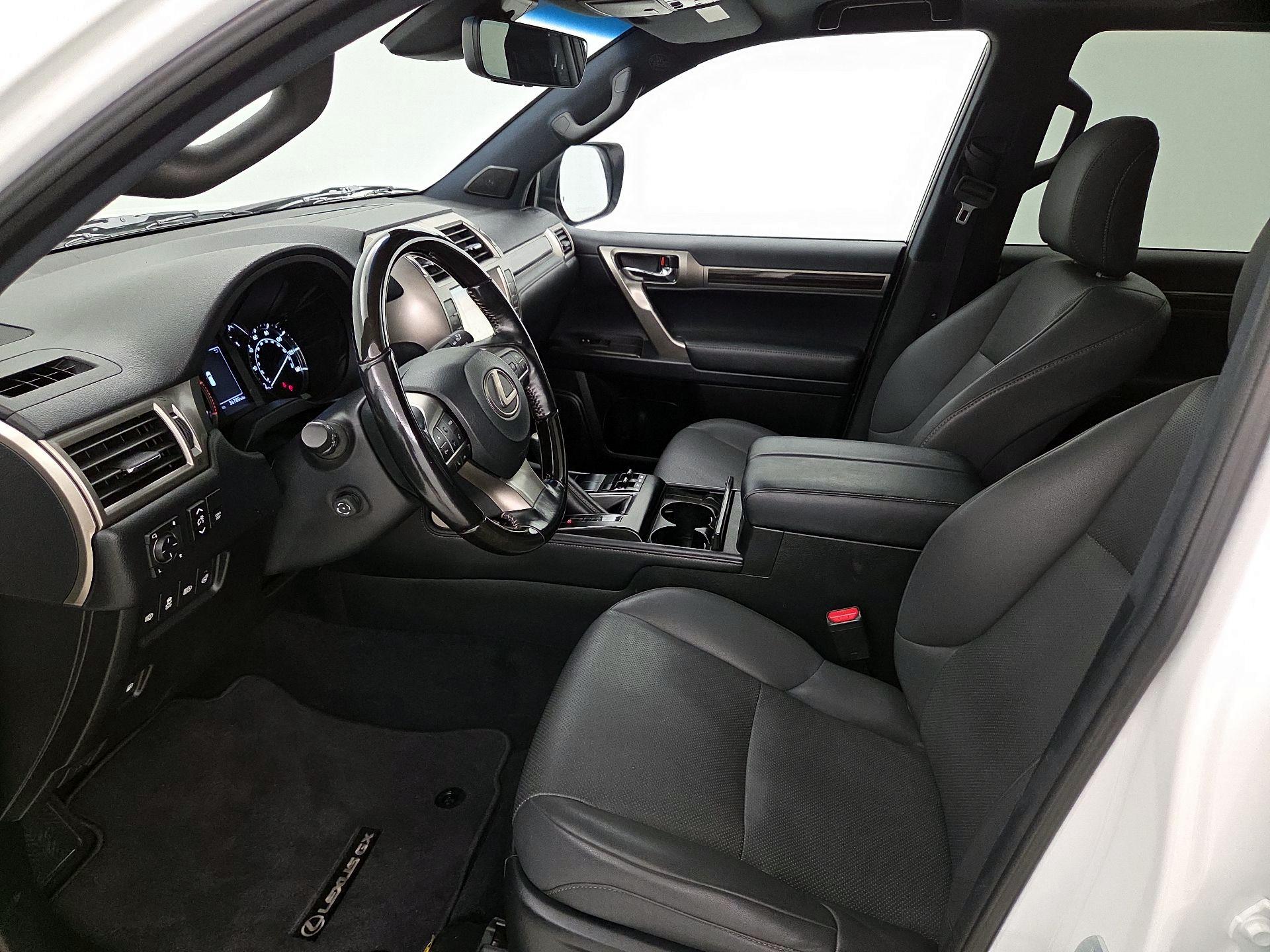 Thumbnail: 2021 Lexus GX - 11