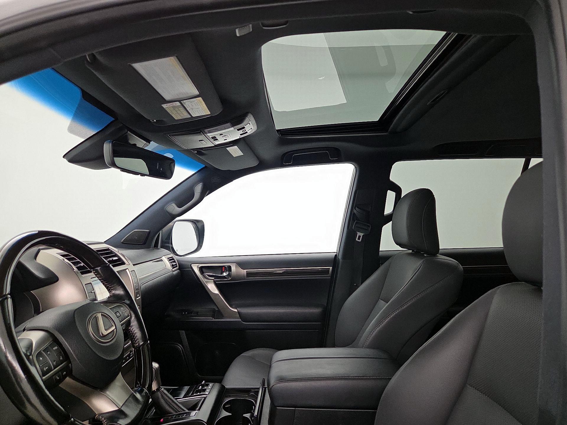 Thumbnail: 2021 Lexus GX - 20