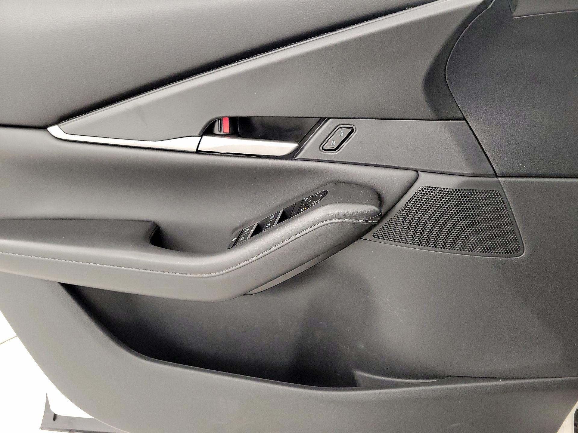 Thumbnail: 2023 Mazda CX-30 - 12