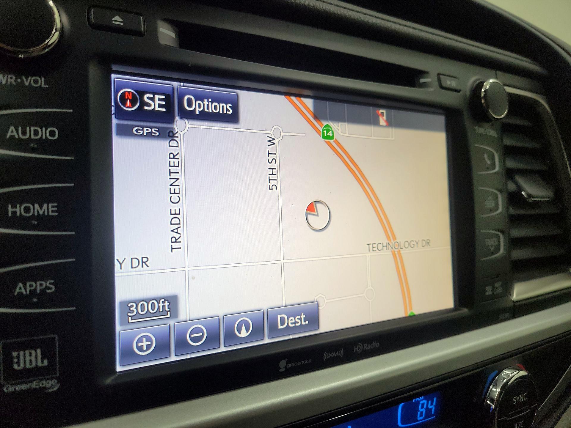 Thumbnail: 2019 Toyota Highlander - 14