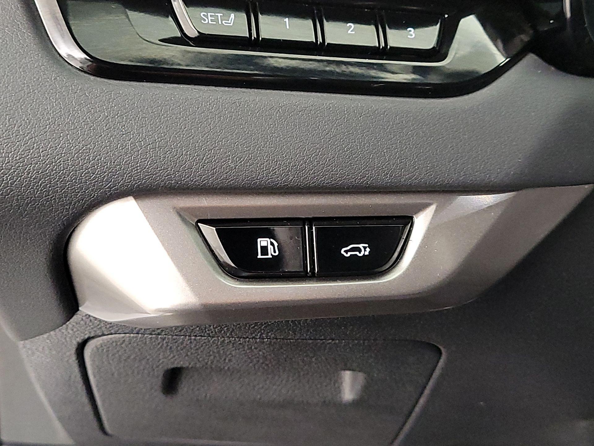 Thumbnail: 2024 Lexus RX - 13