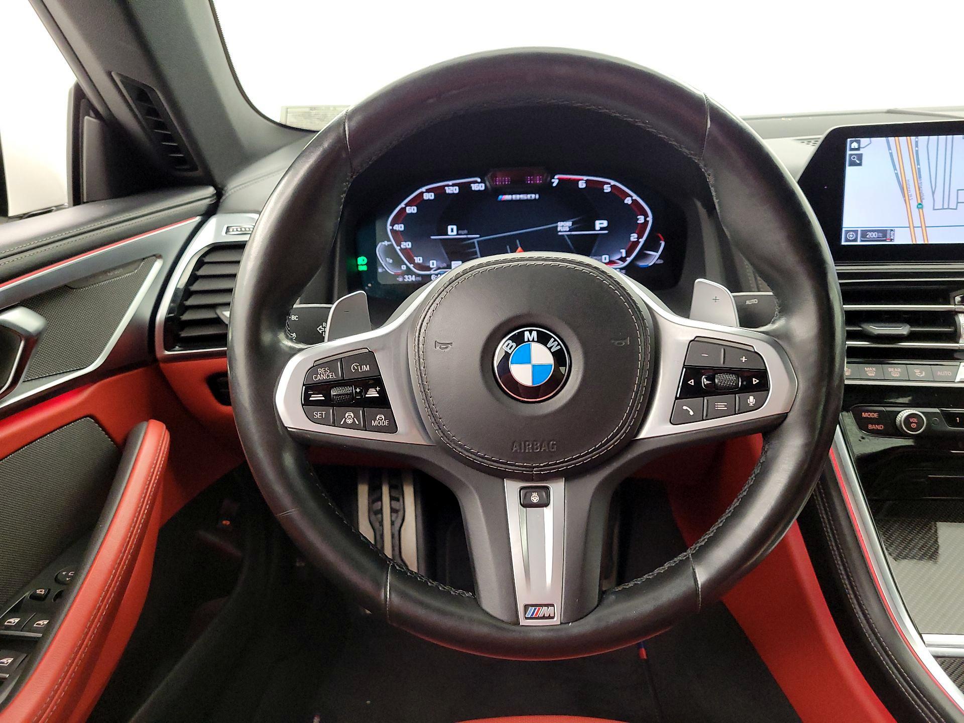 Thumbnail: 2022 BMW 8 Series - 10