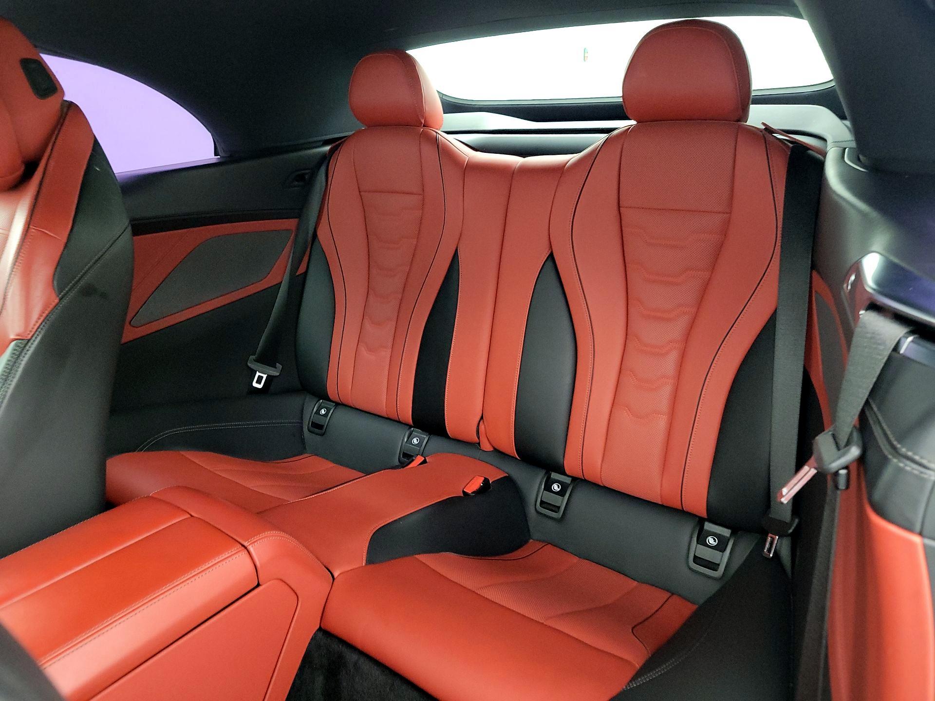 Thumbnail: 2022 BMW 8 Series - 20