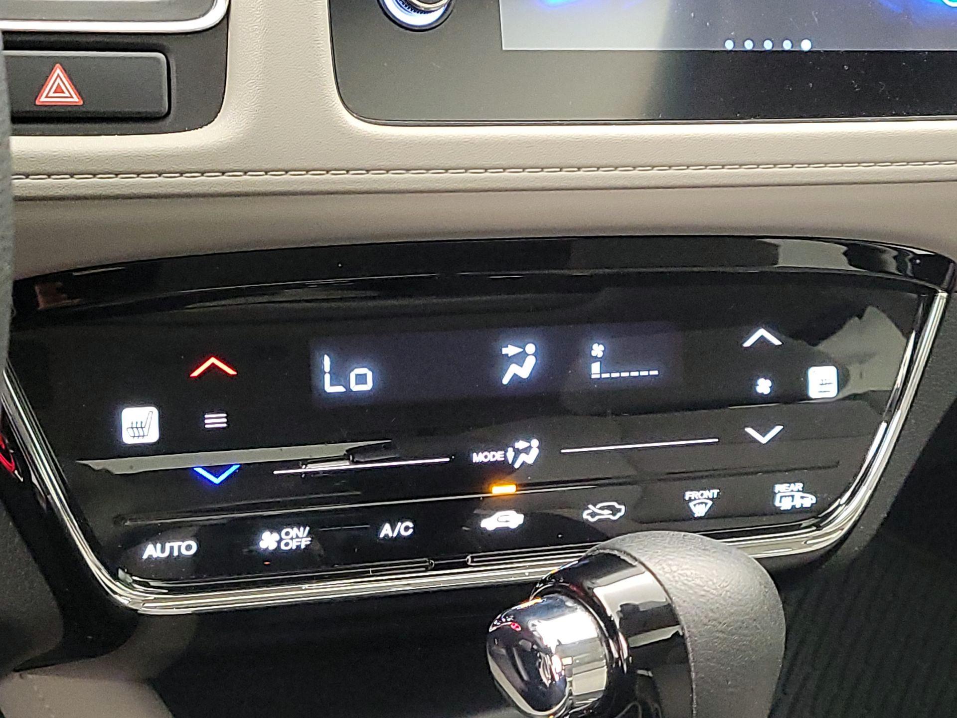 Thumbnail: 2022 Honda HR-V - 16