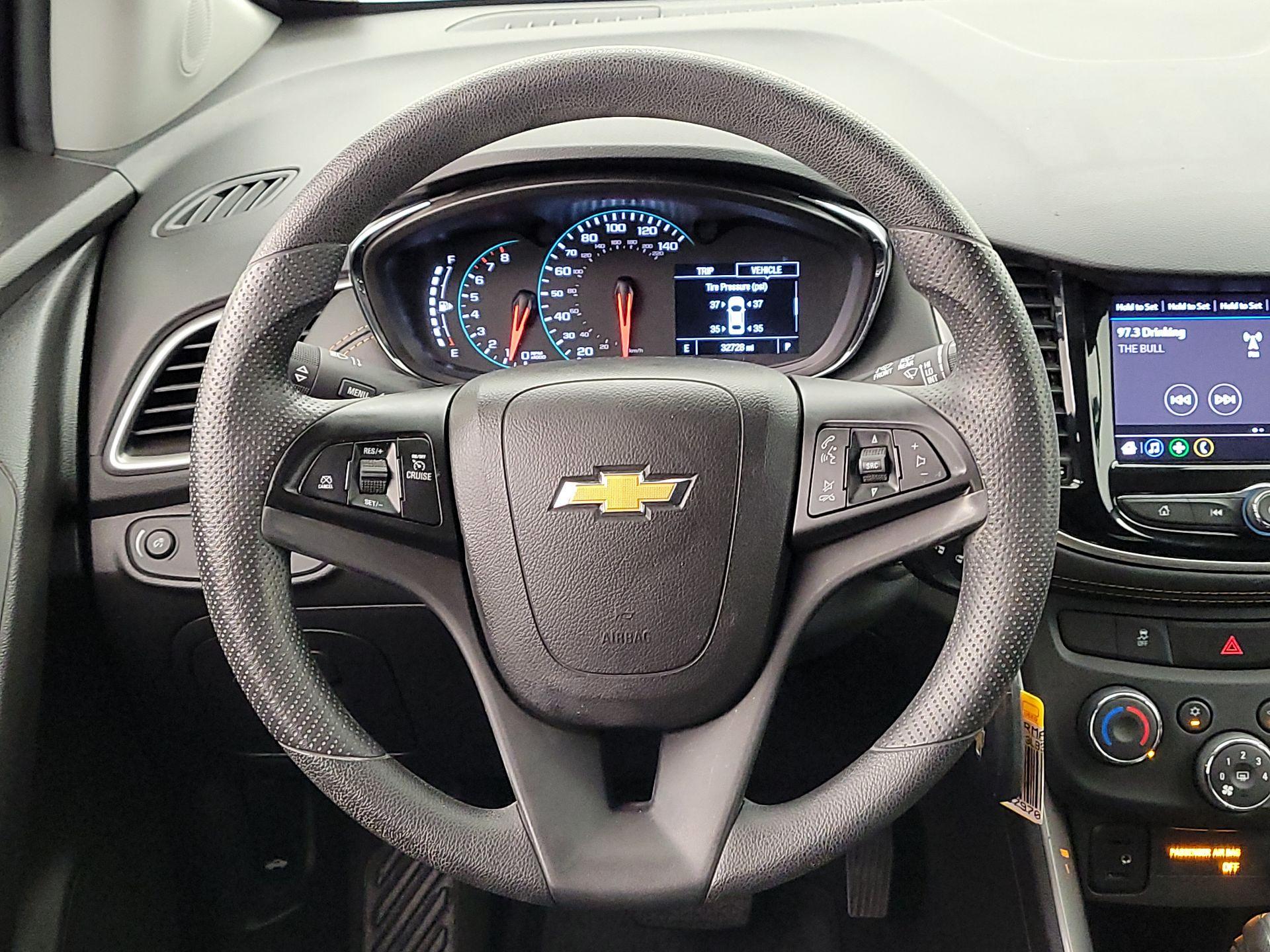 Thumbnail: 2020 Chevrolet Trax - 10