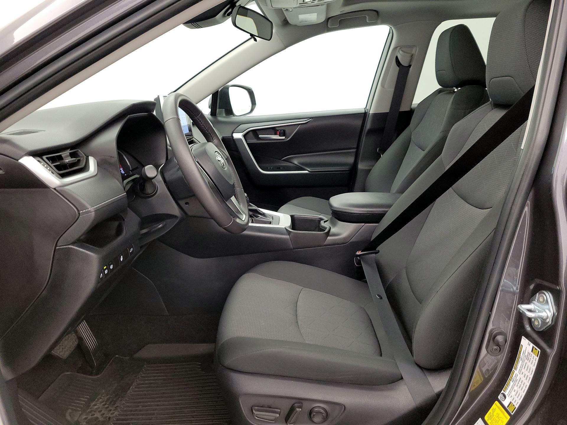 Thumbnail: 2024 Toyota RAV4 - 11