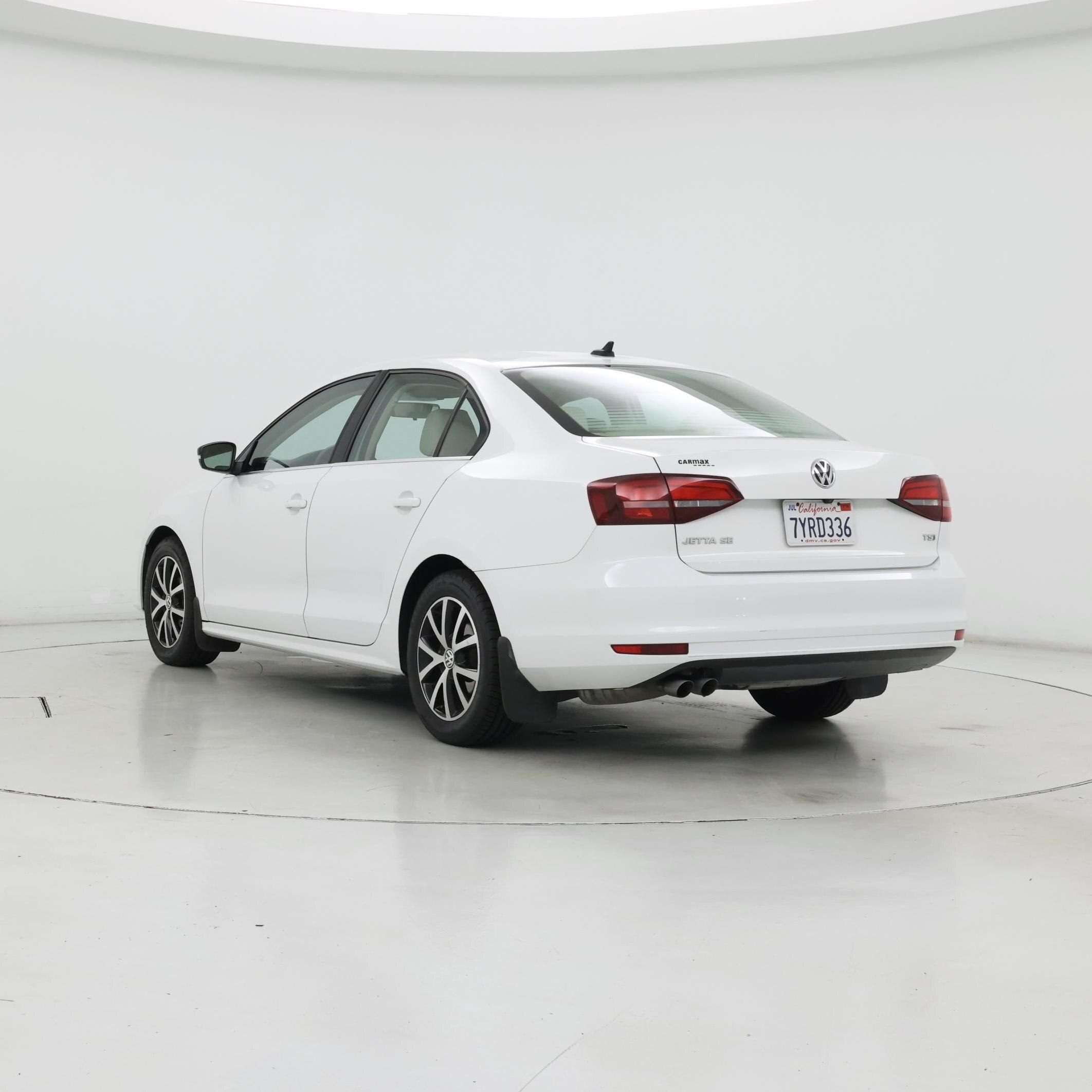 Thumbnail: 2017 Volkswagen Jetta - 2