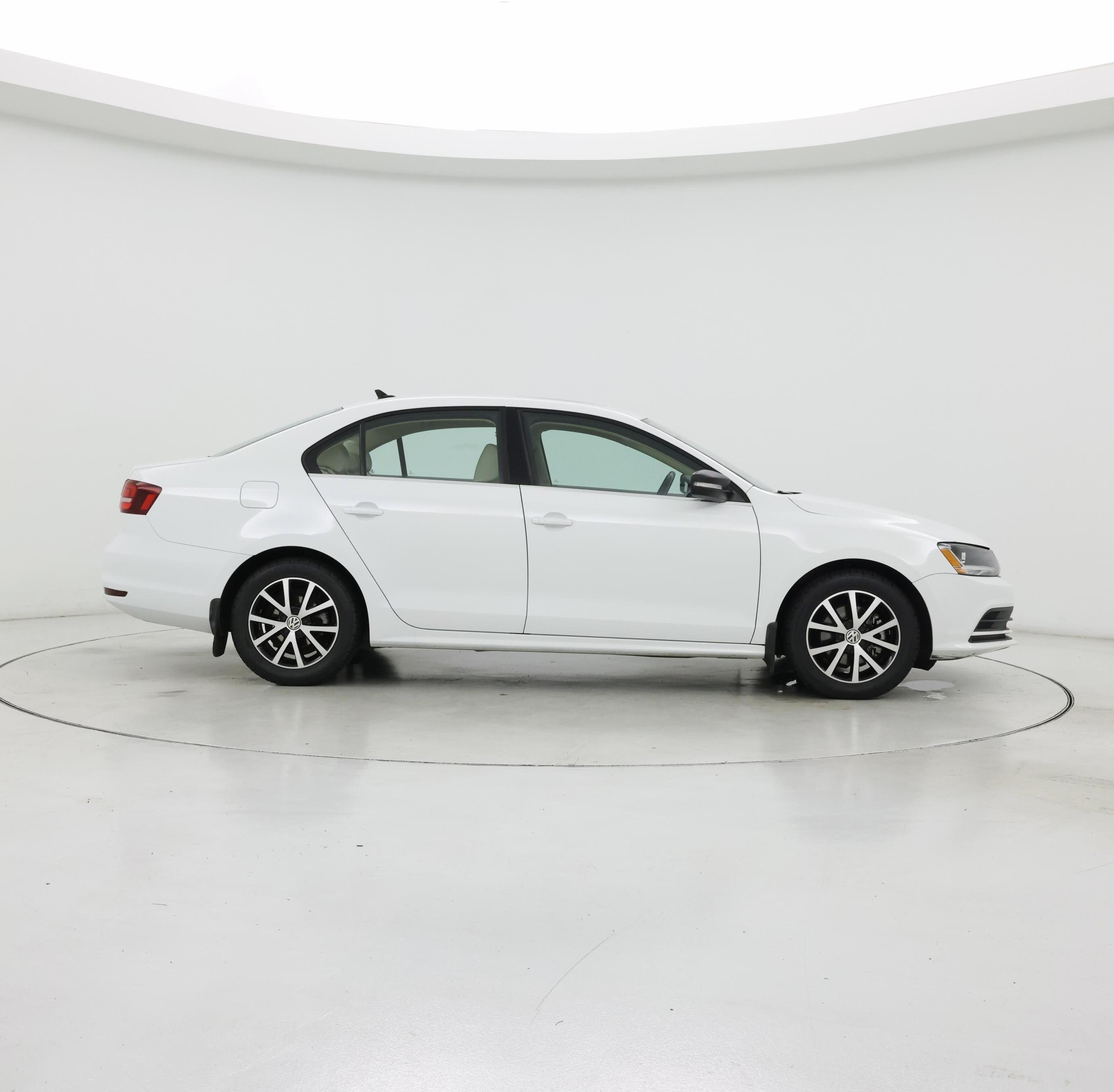 Thumbnail: 2017 Volkswagen Jetta - 7