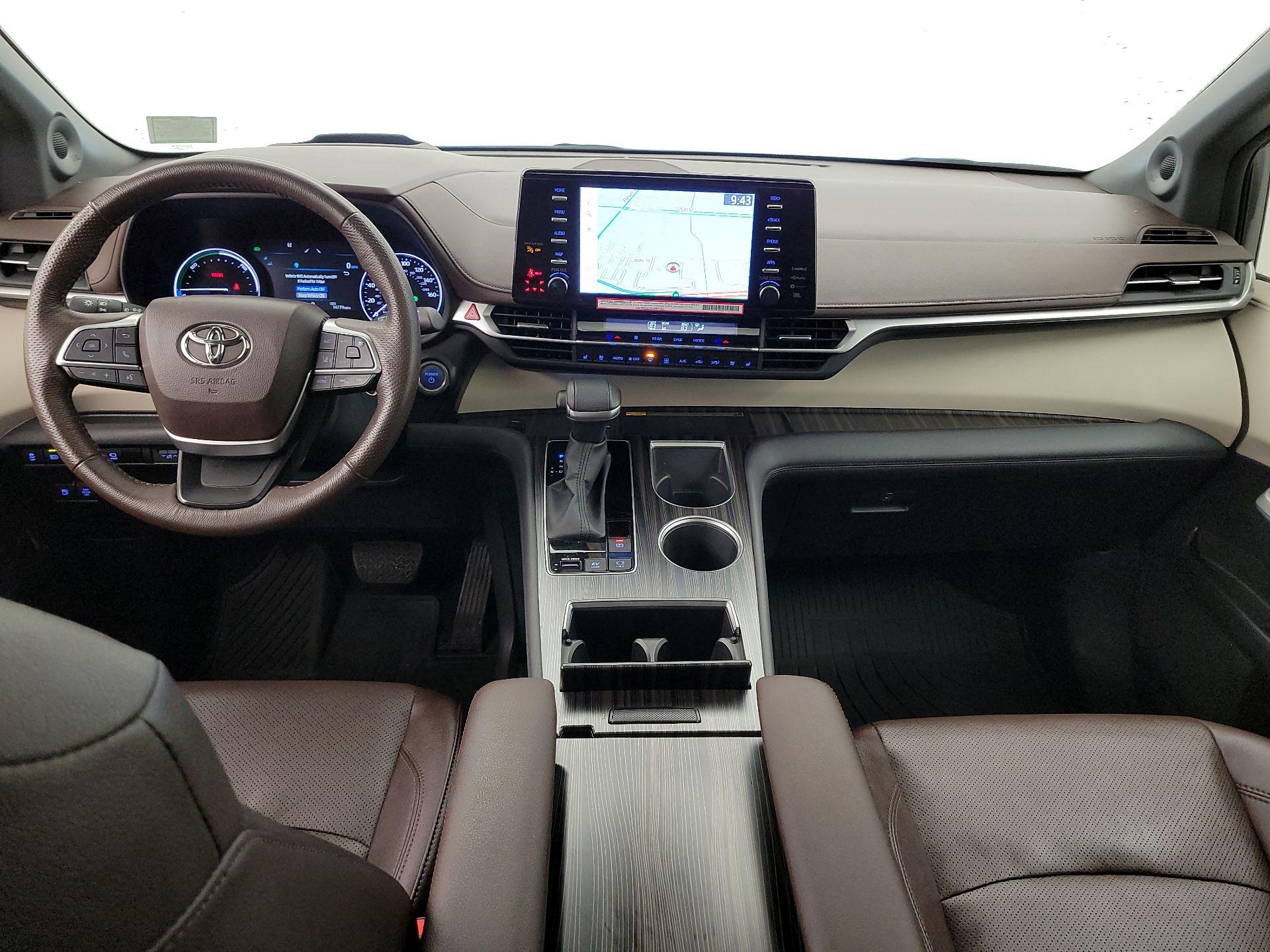 Thumbnail: 2024 Toyota Sienna - 9