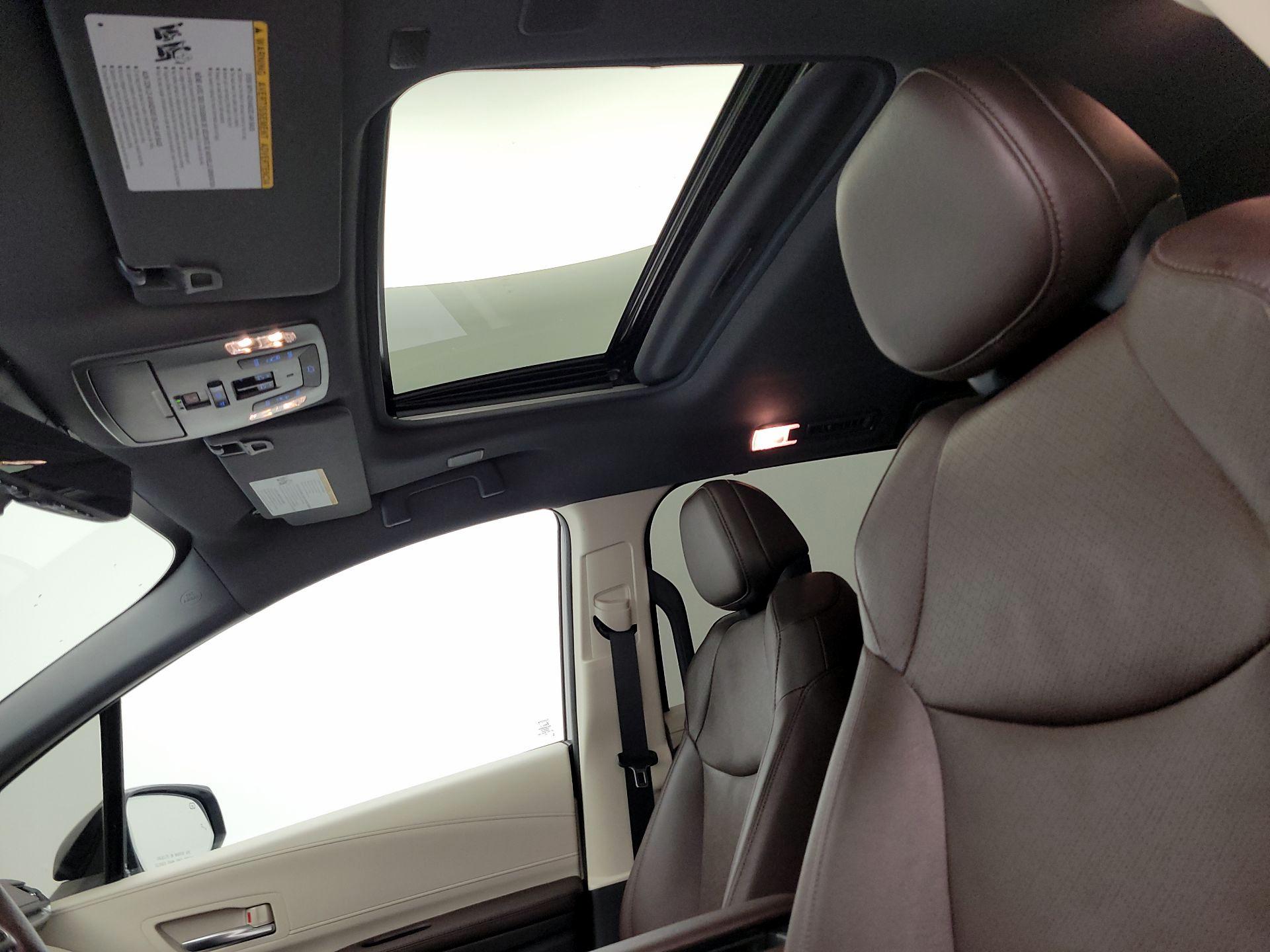 Thumbnail: 2024 Toyota Sienna - 20