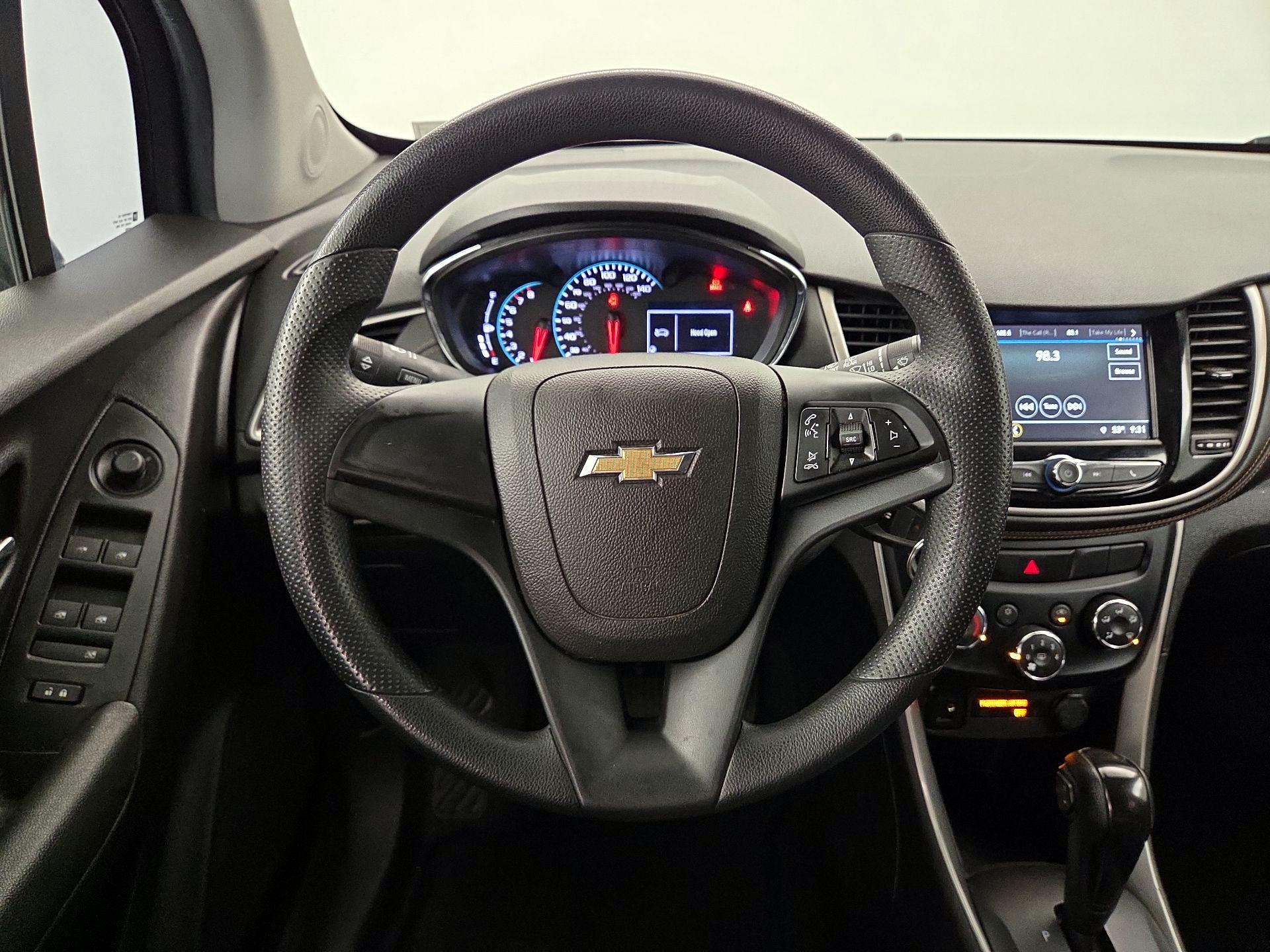 Thumbnail: 2019 Chevrolet Trax - 10