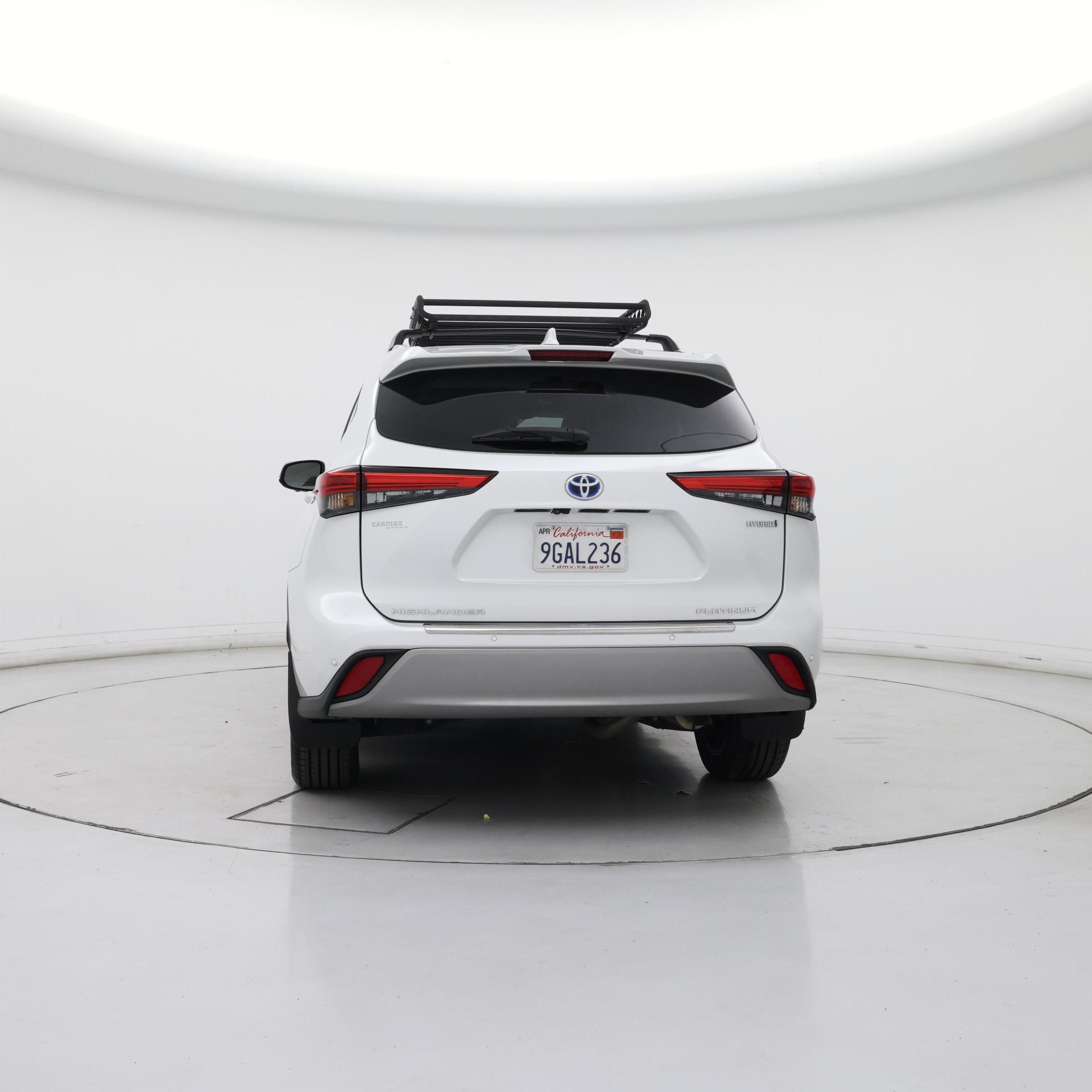 Thumbnail: 2023 Toyota Highlander - 6