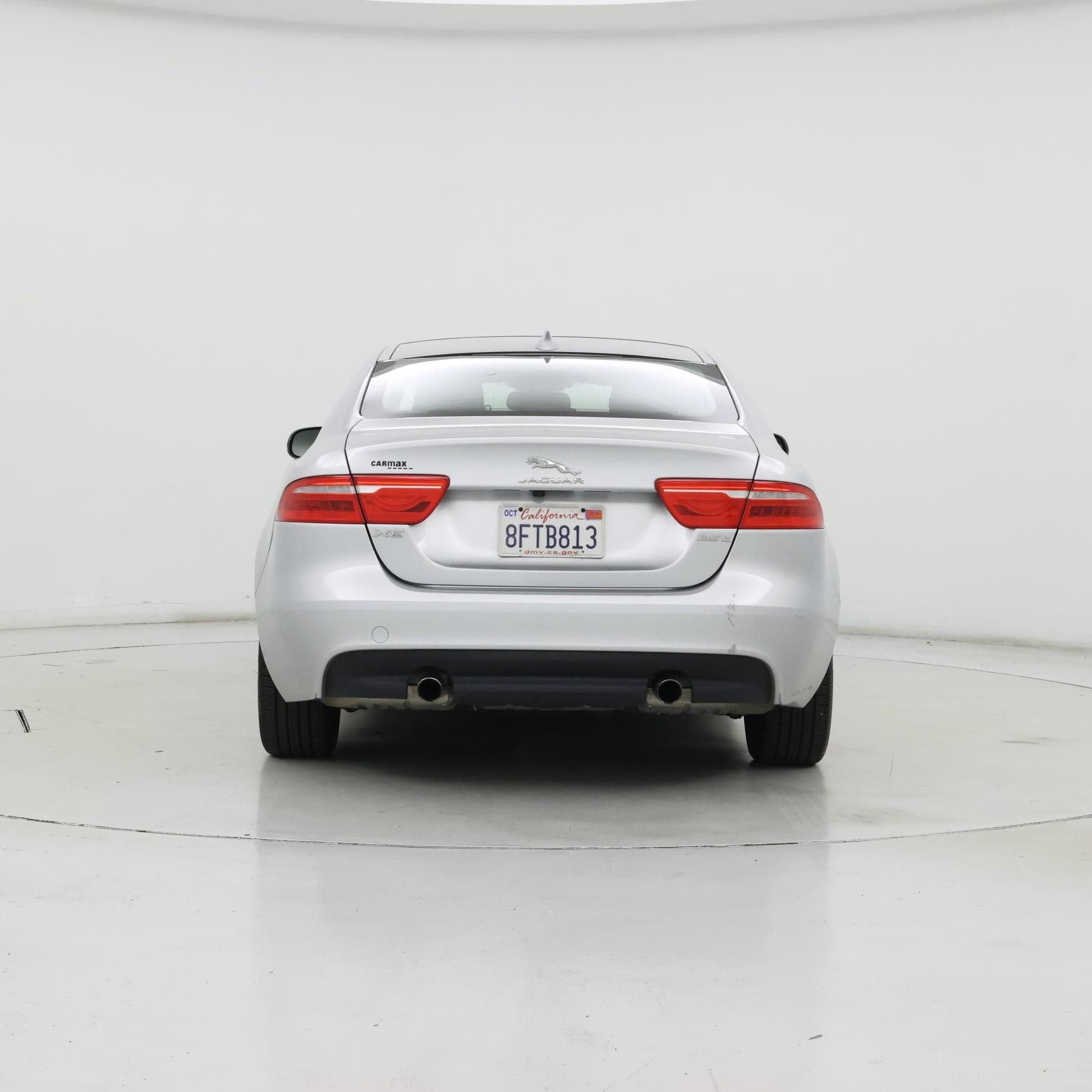 Thumbnail: 2018 Jaguar XE - 6