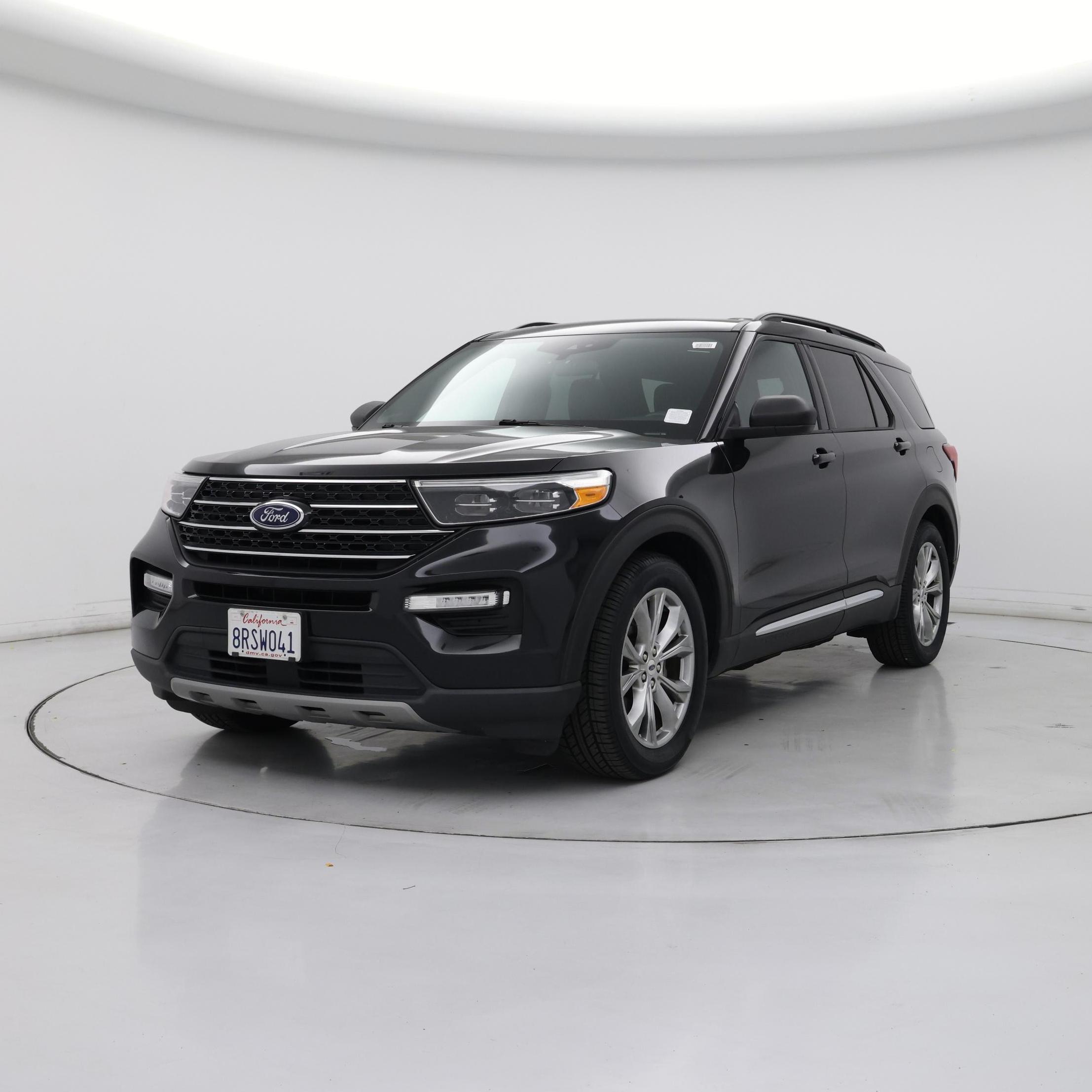 Thumbnail: 2020 Ford Explorer - 4