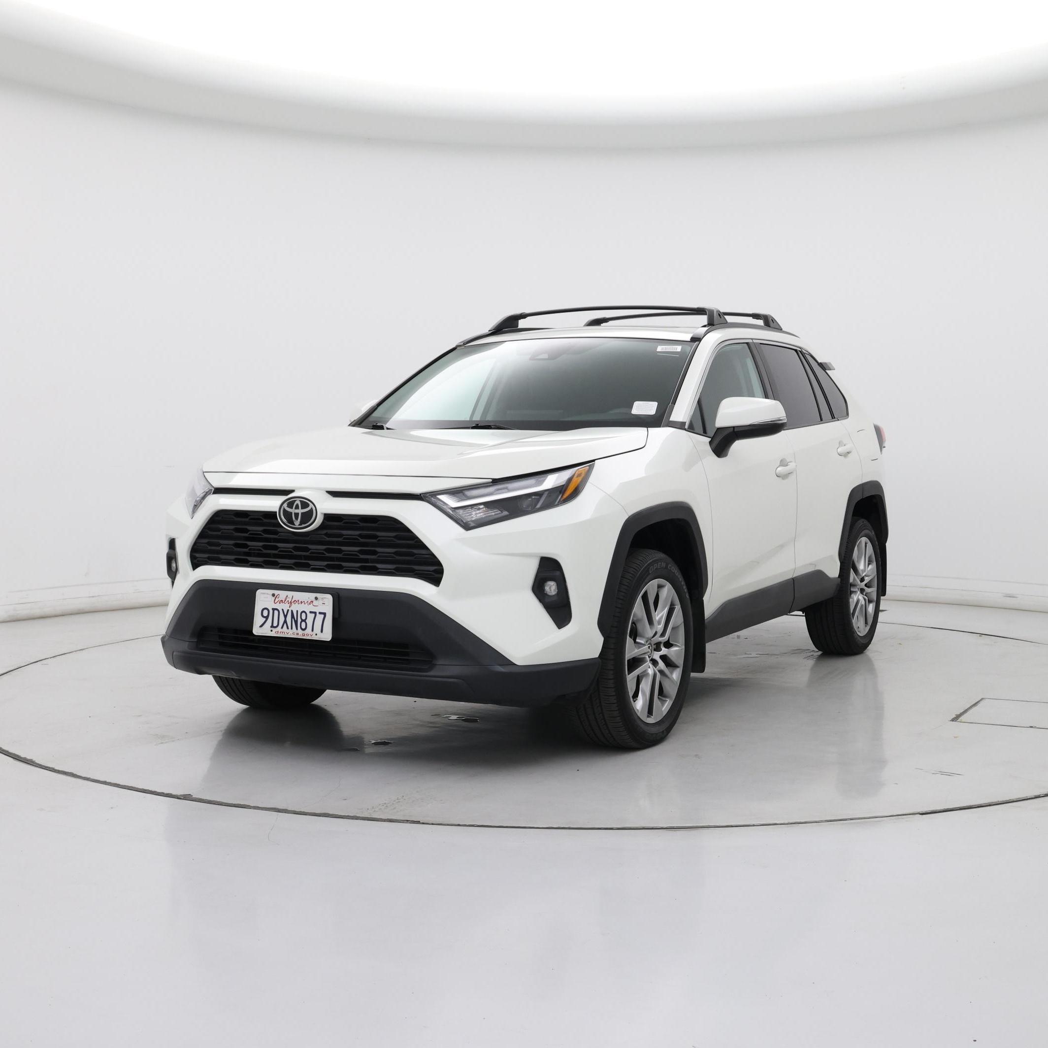 Thumbnail: 2022 Toyota RAV4 - 4