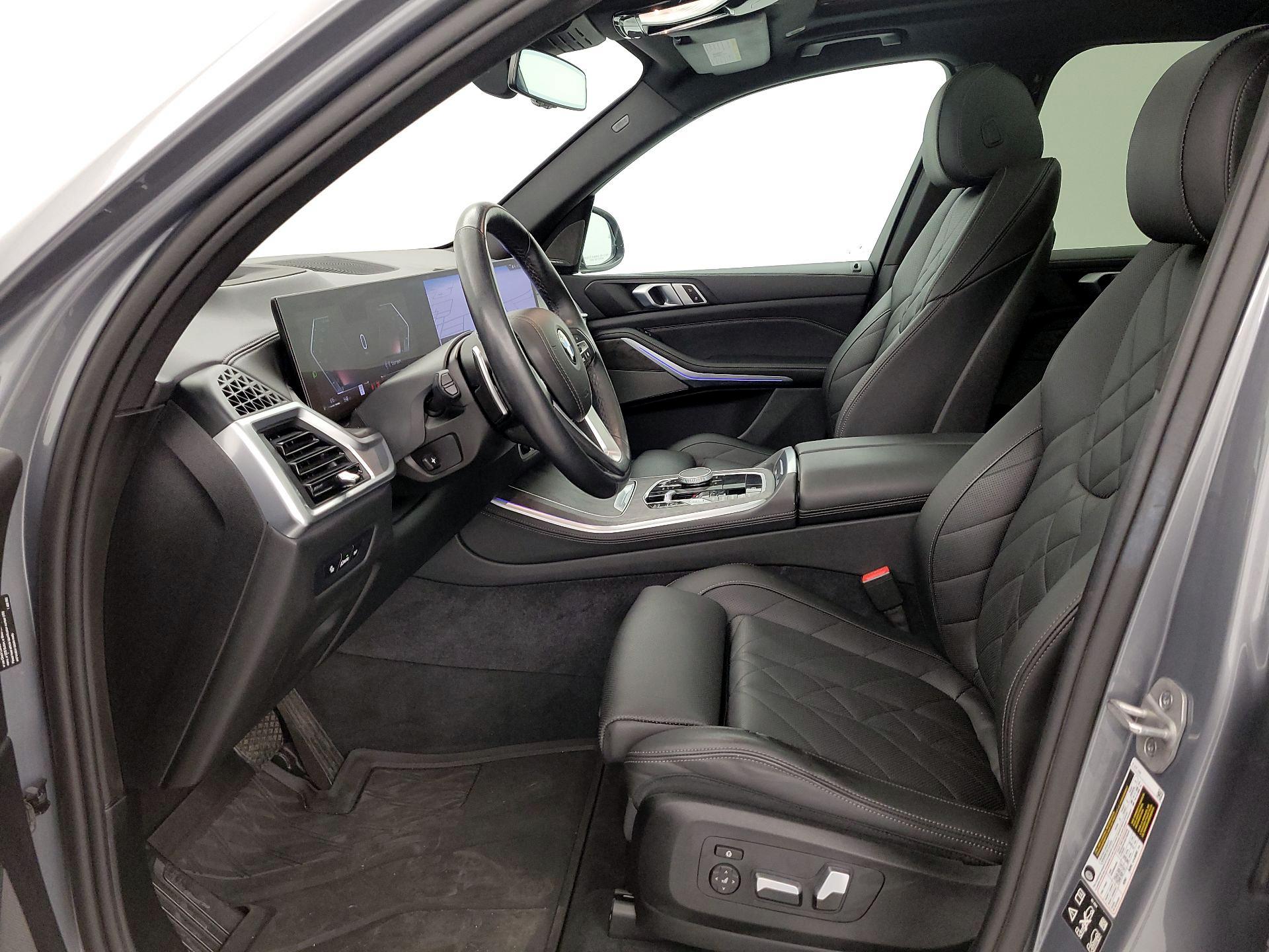 Thumbnail: 2024 BMW X5 - 11