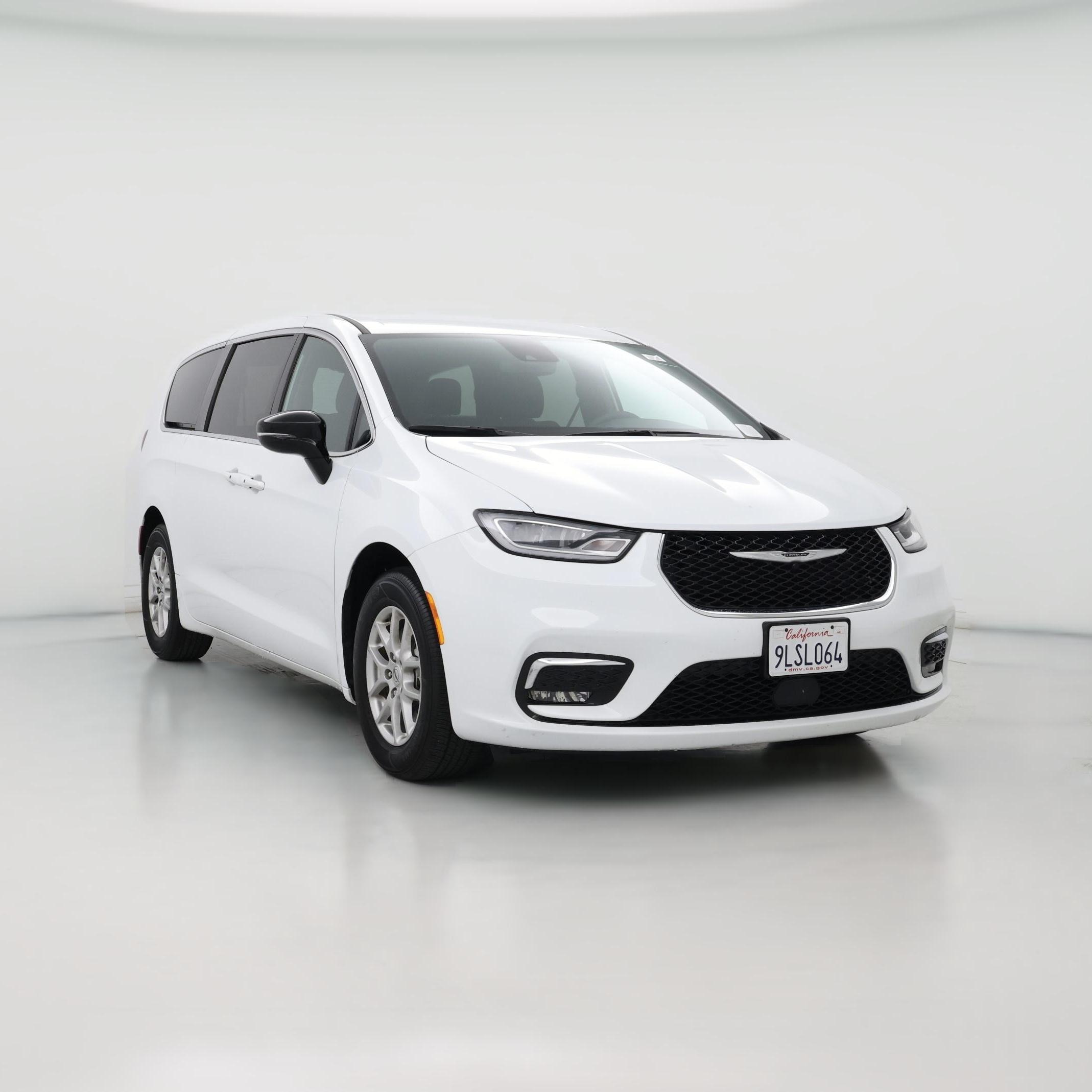 Thumbnail: 2024 Chrysler Pacifica - 1