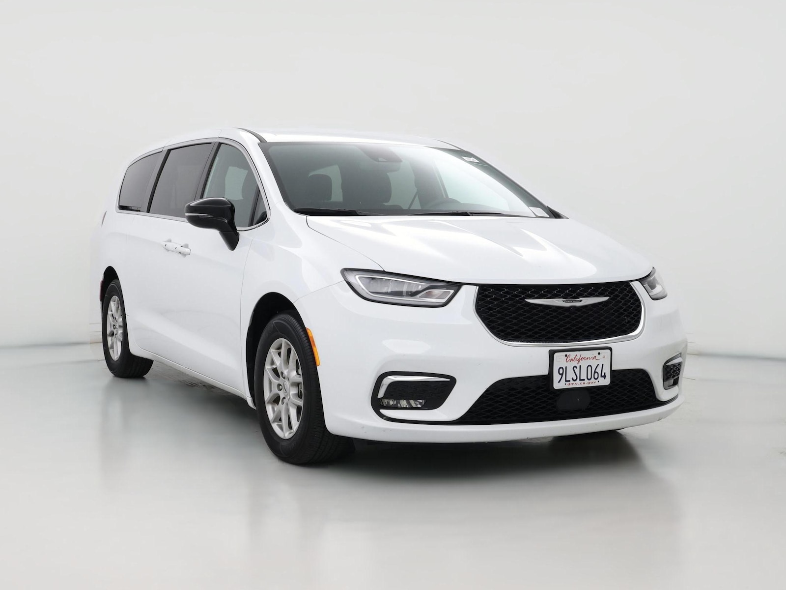 2024 Chrysler Pacifica Touring