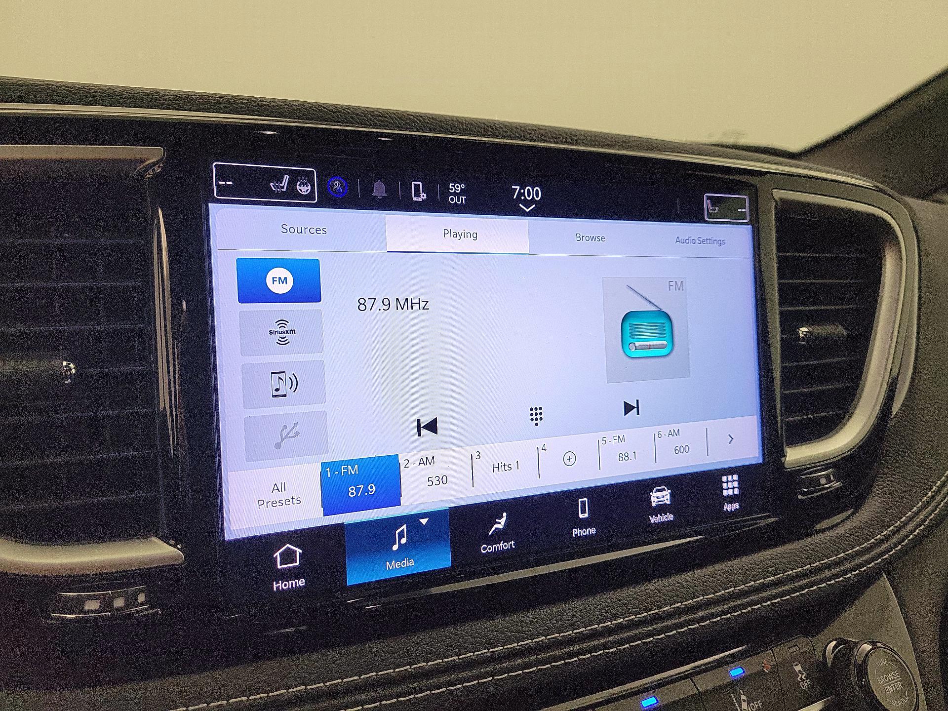 Thumbnail: 2024 Chrysler Pacifica - 15