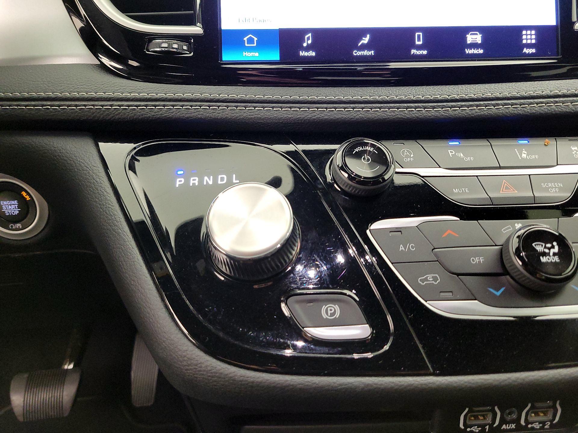 Thumbnail: 2024 Chrysler Pacifica - 17