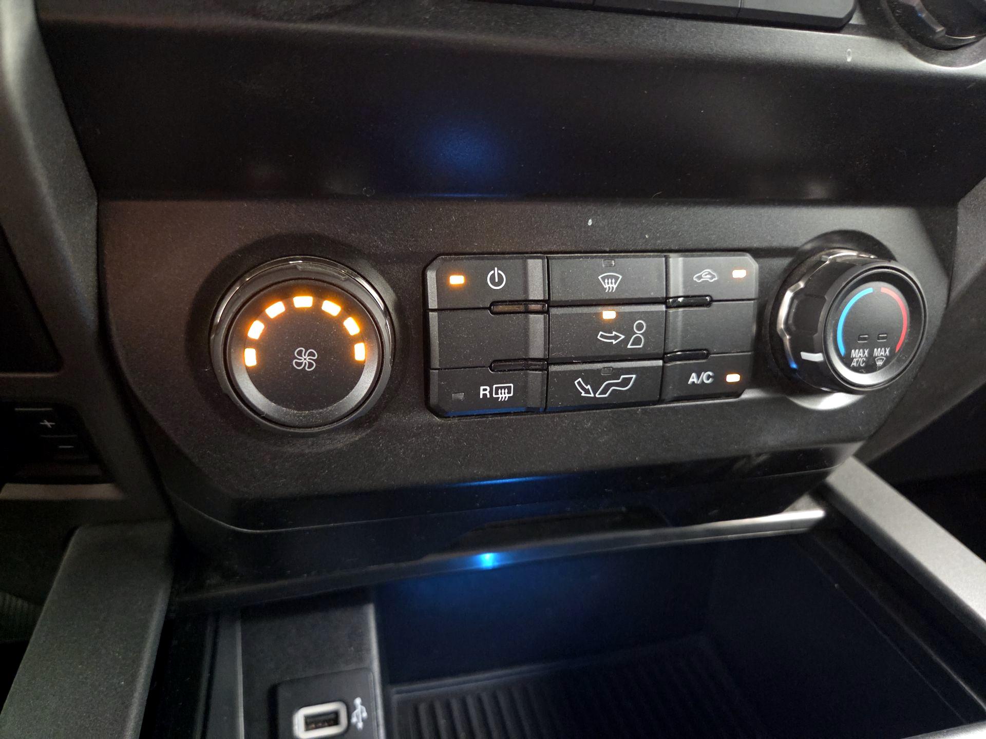 Thumbnail: 2020 Ford F-150 - 16