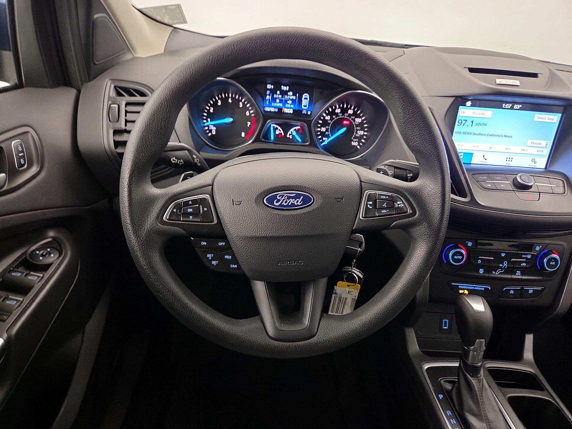 Thumbnail: 2017 Ford Escape - 10