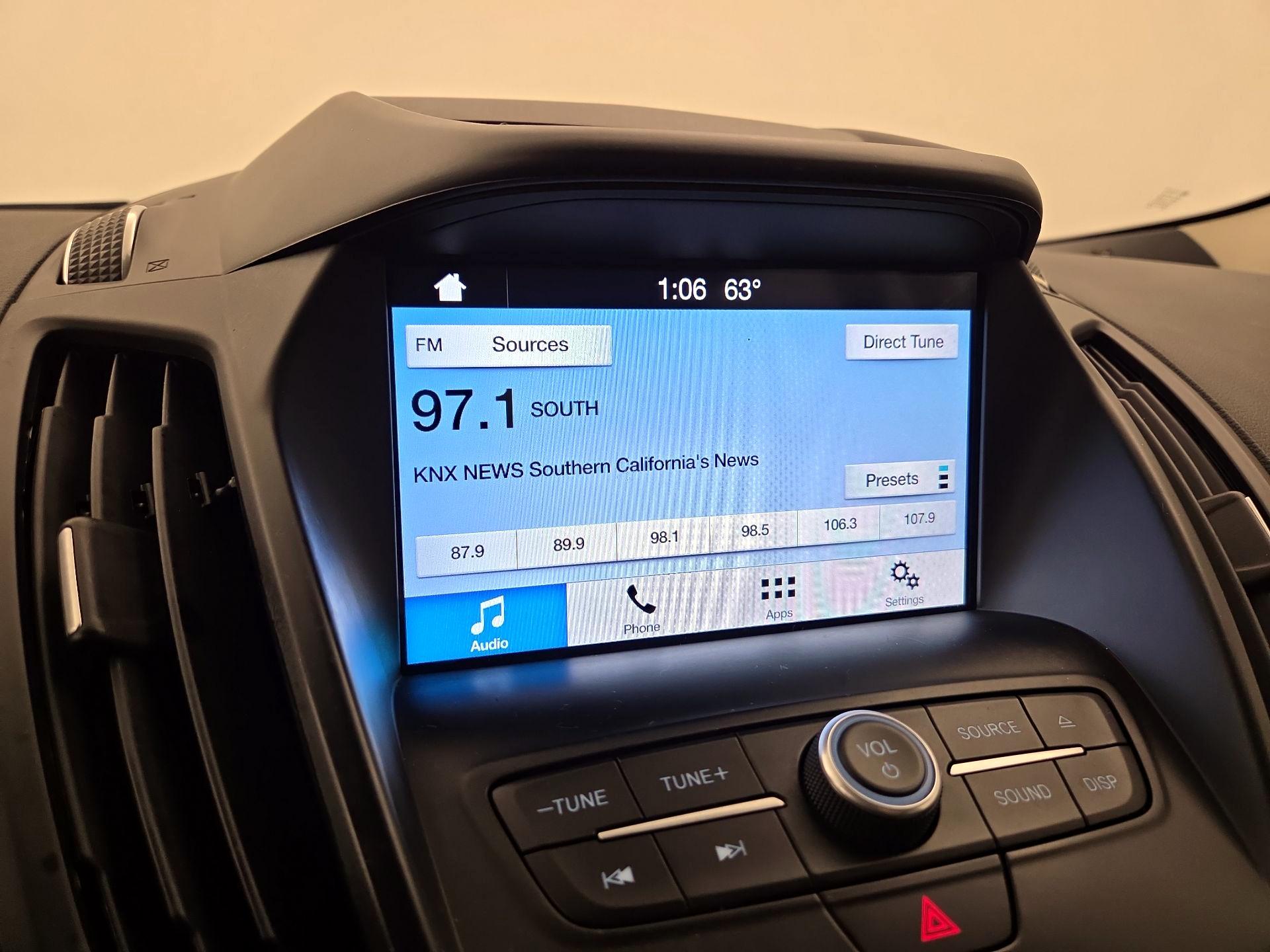 Thumbnail: 2017 Ford Escape - 15