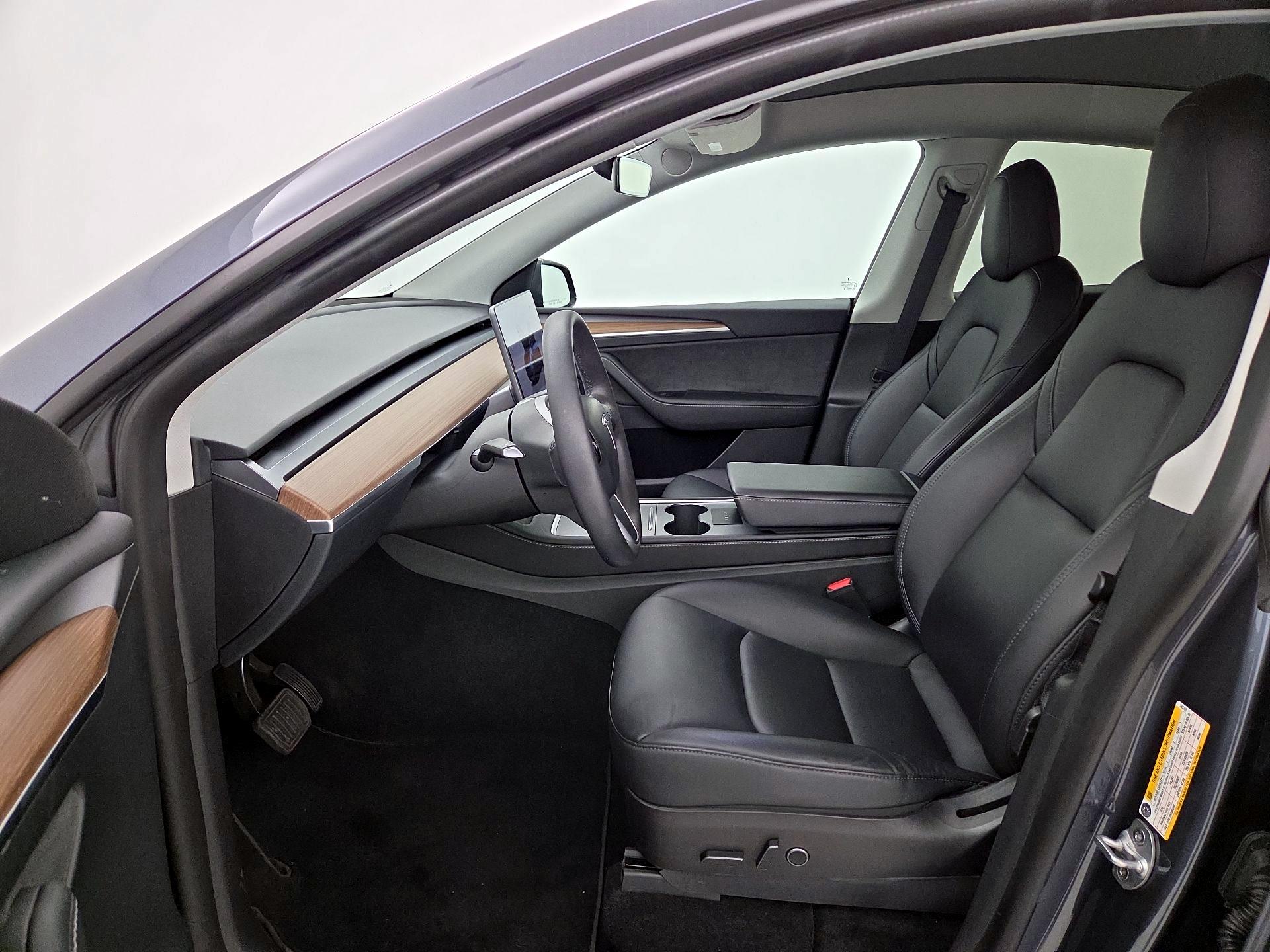 Thumbnail: 2022 Tesla Model Y - 11