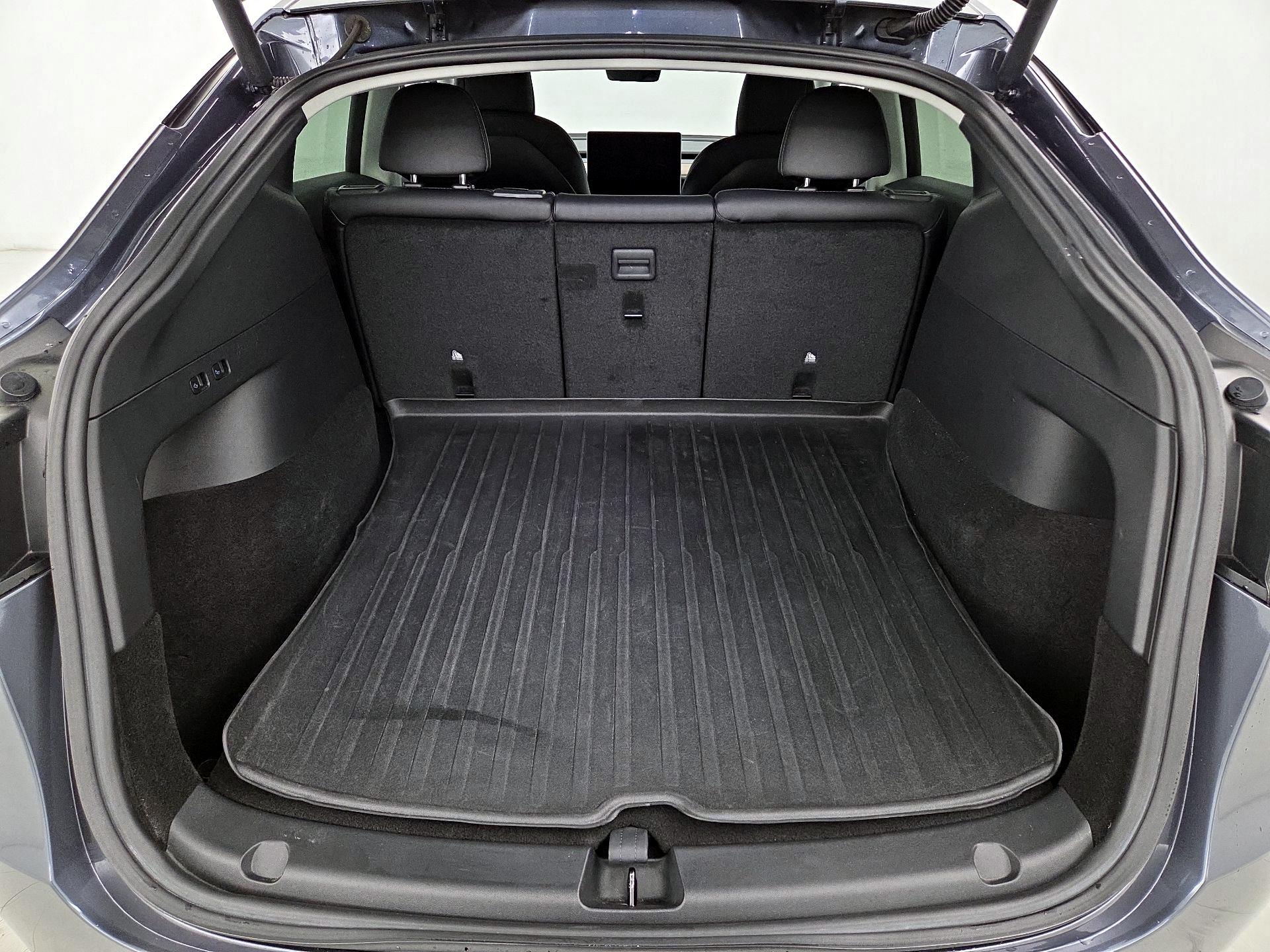 Thumbnail: 2022 Tesla Model Y - 20