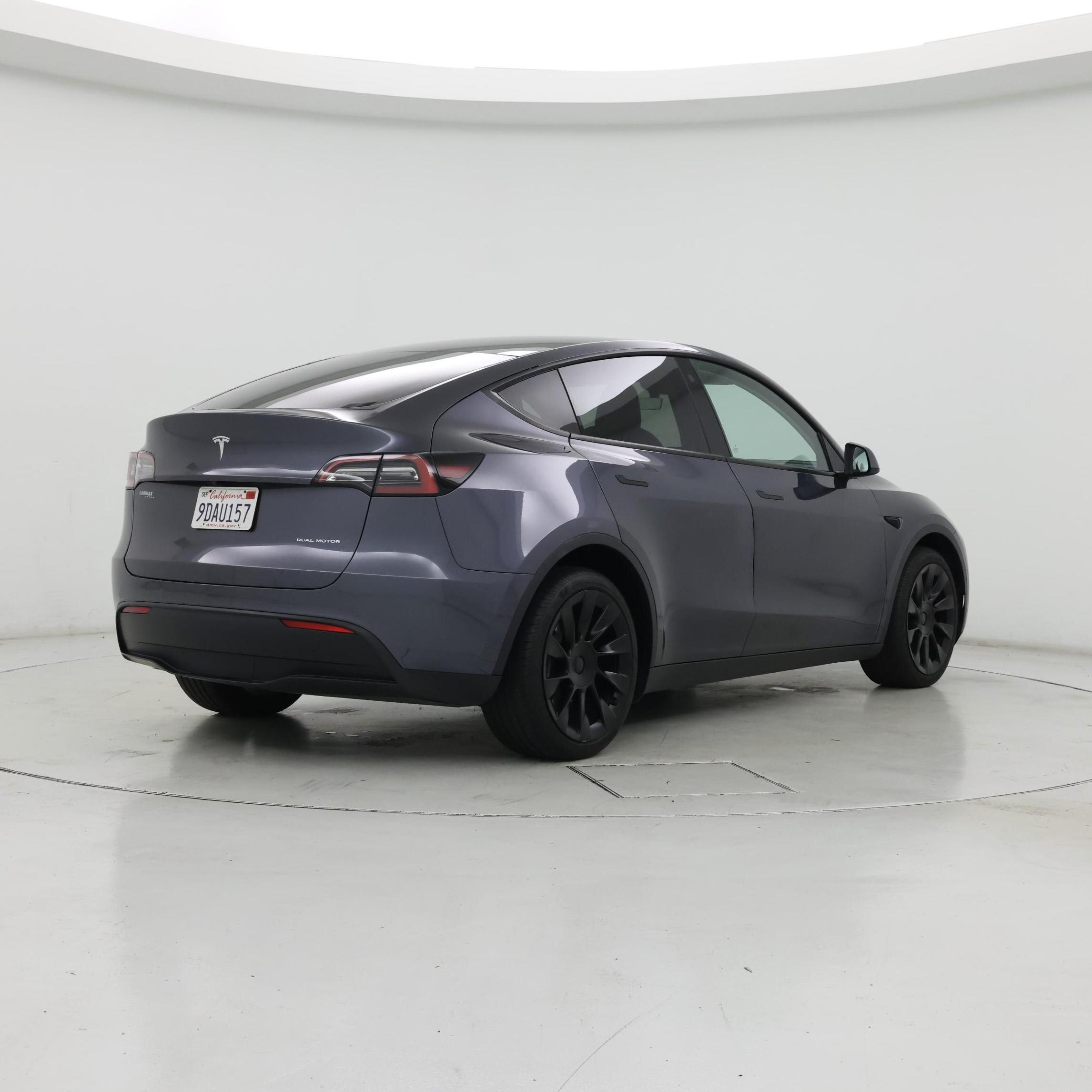 Thumbnail: 2022 Tesla Model Y - 8
