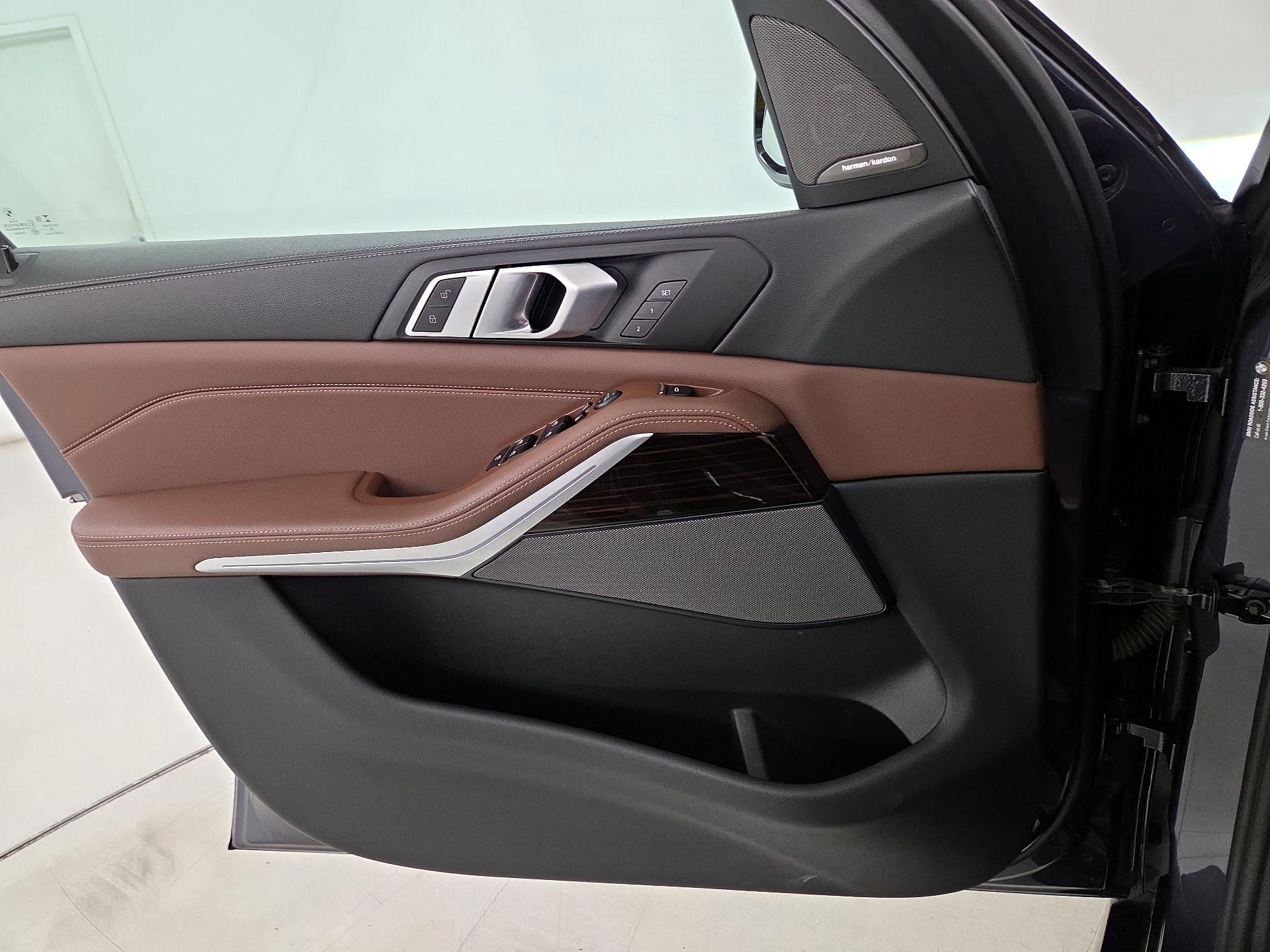 Thumbnail: 2020 BMW X5 - 12