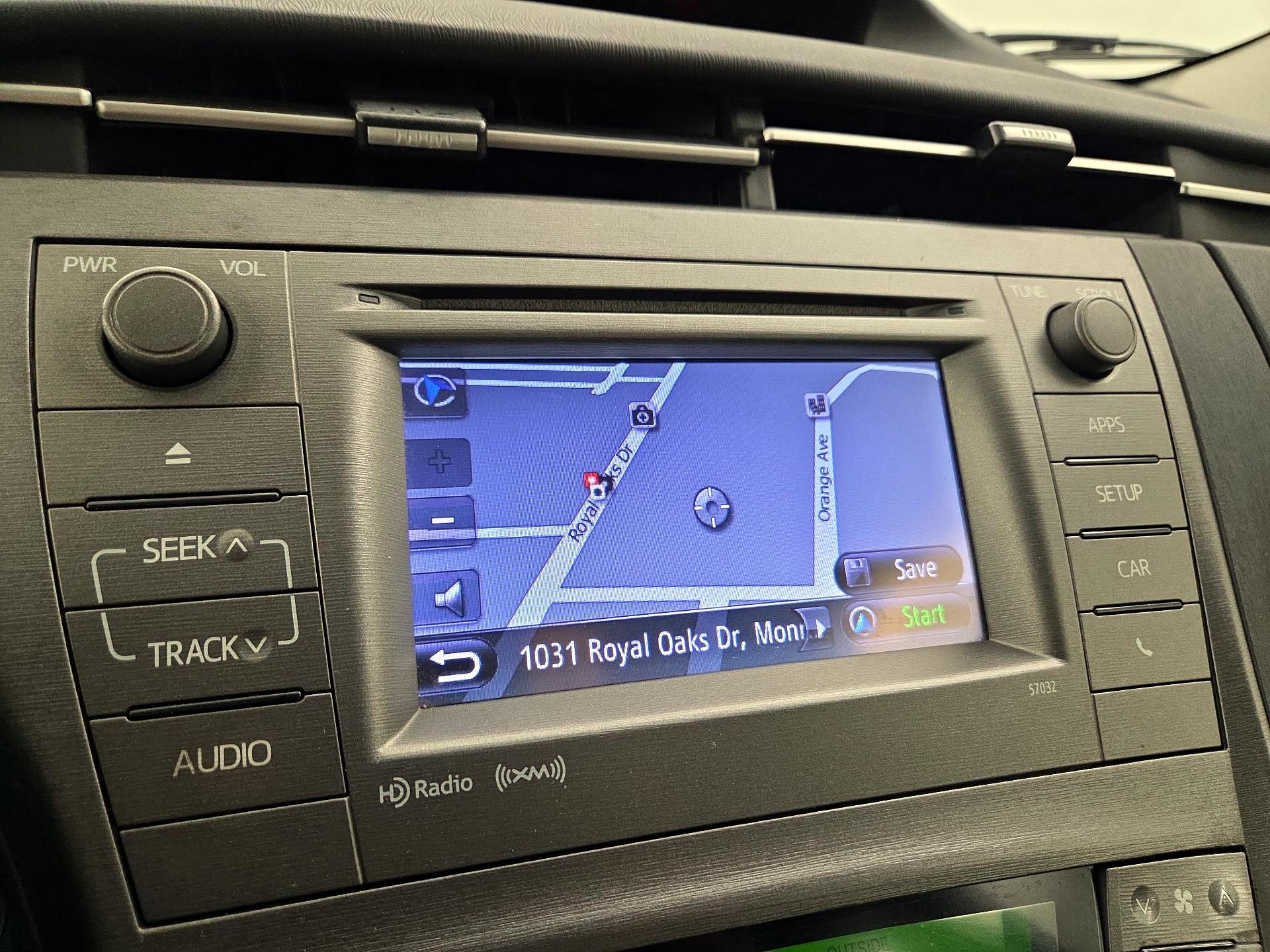 Thumbnail: 2014 Toyota Prius - 14