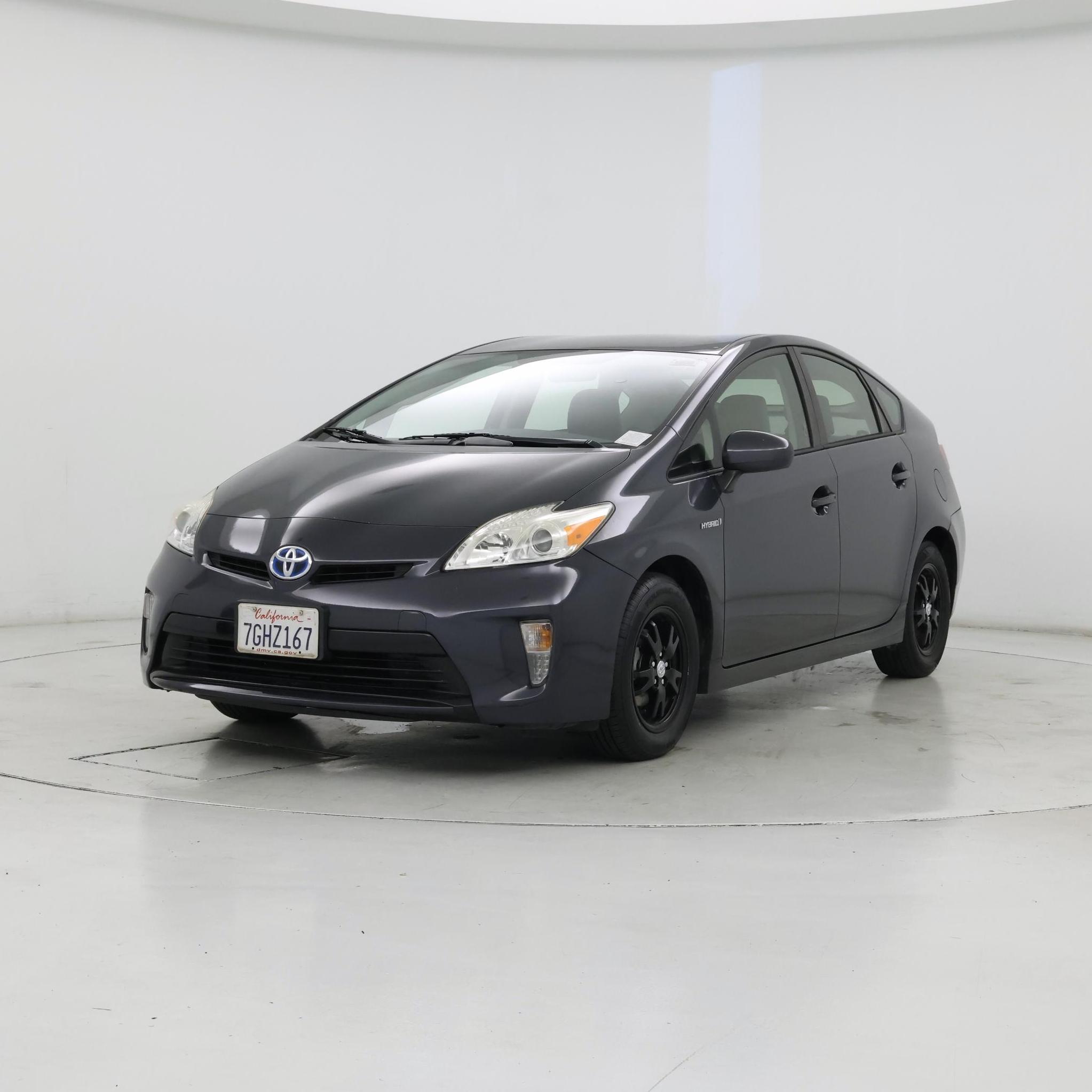 Thumbnail: 2014 Toyota Prius - 4
