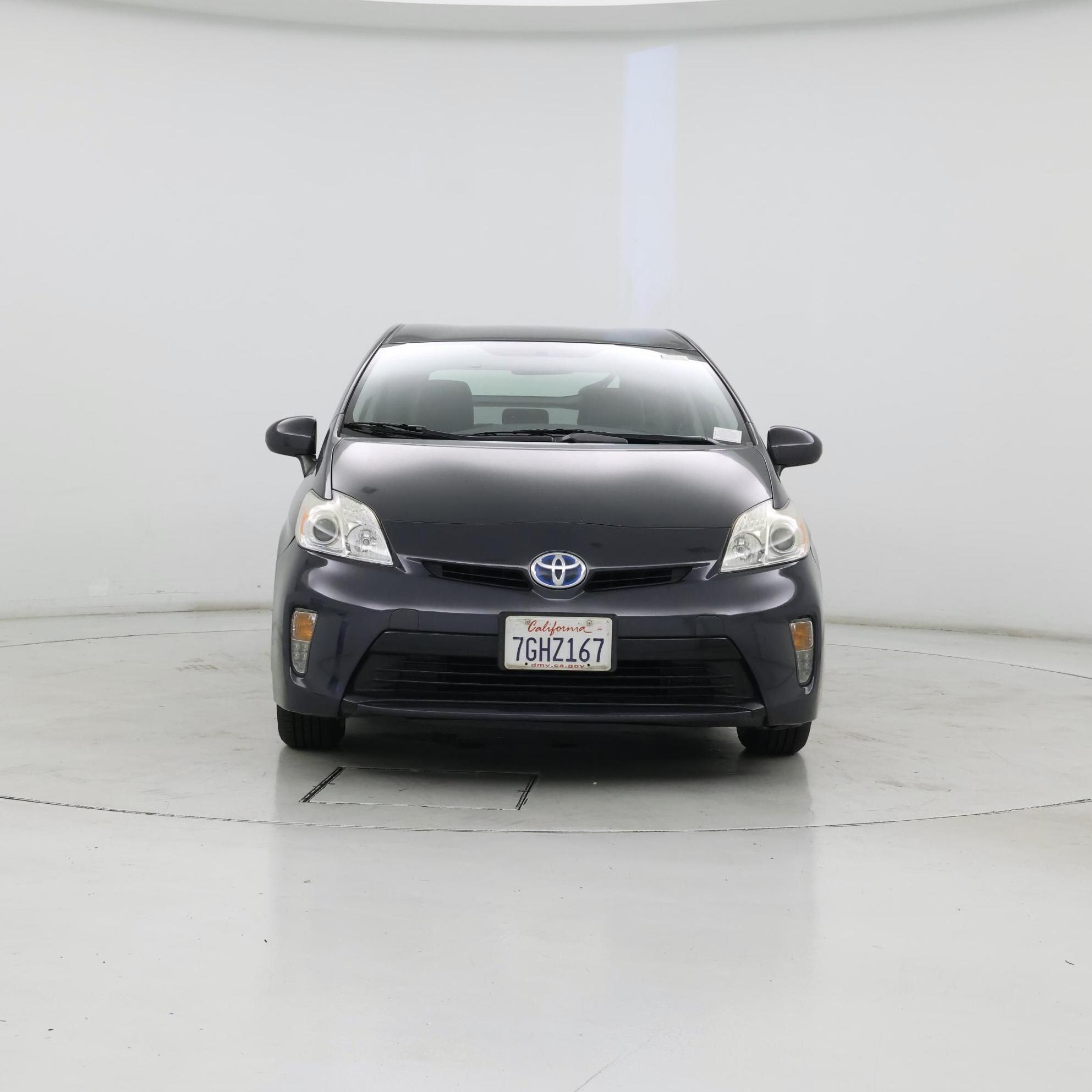 Thumbnail: 2014 Toyota Prius - 5