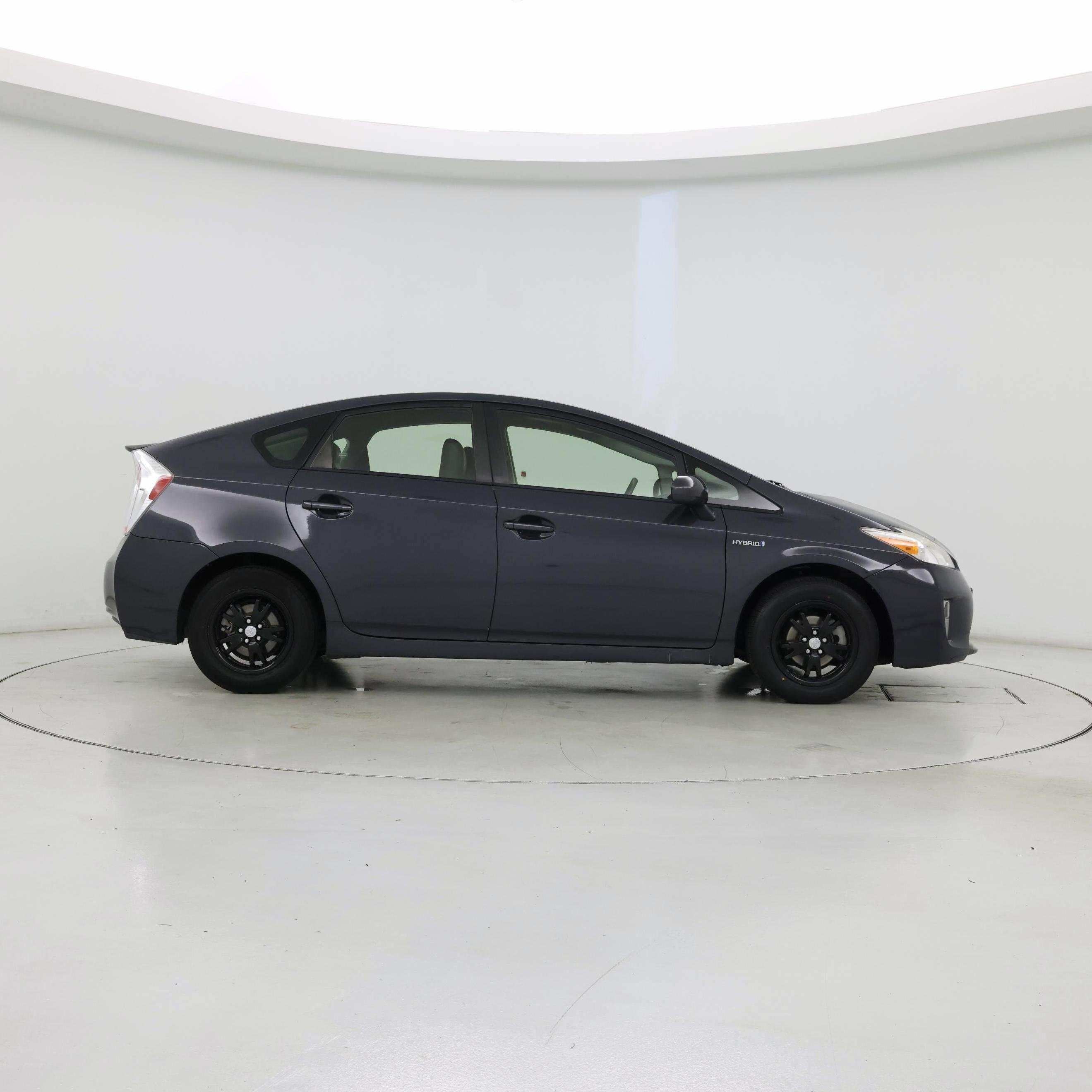 Thumbnail: 2014 Toyota Prius - 7