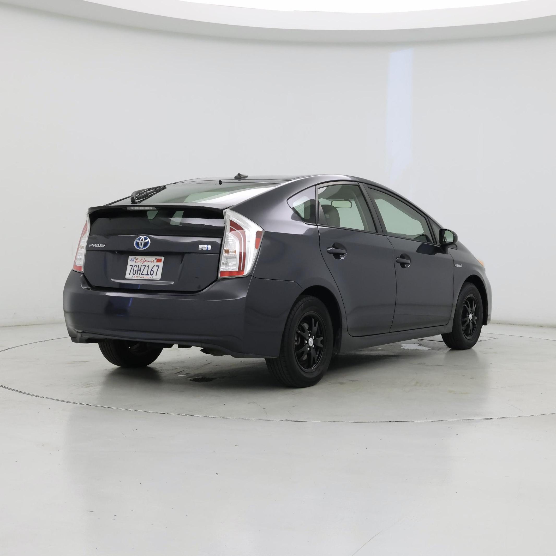 Thumbnail: 2014 Toyota Prius - 8