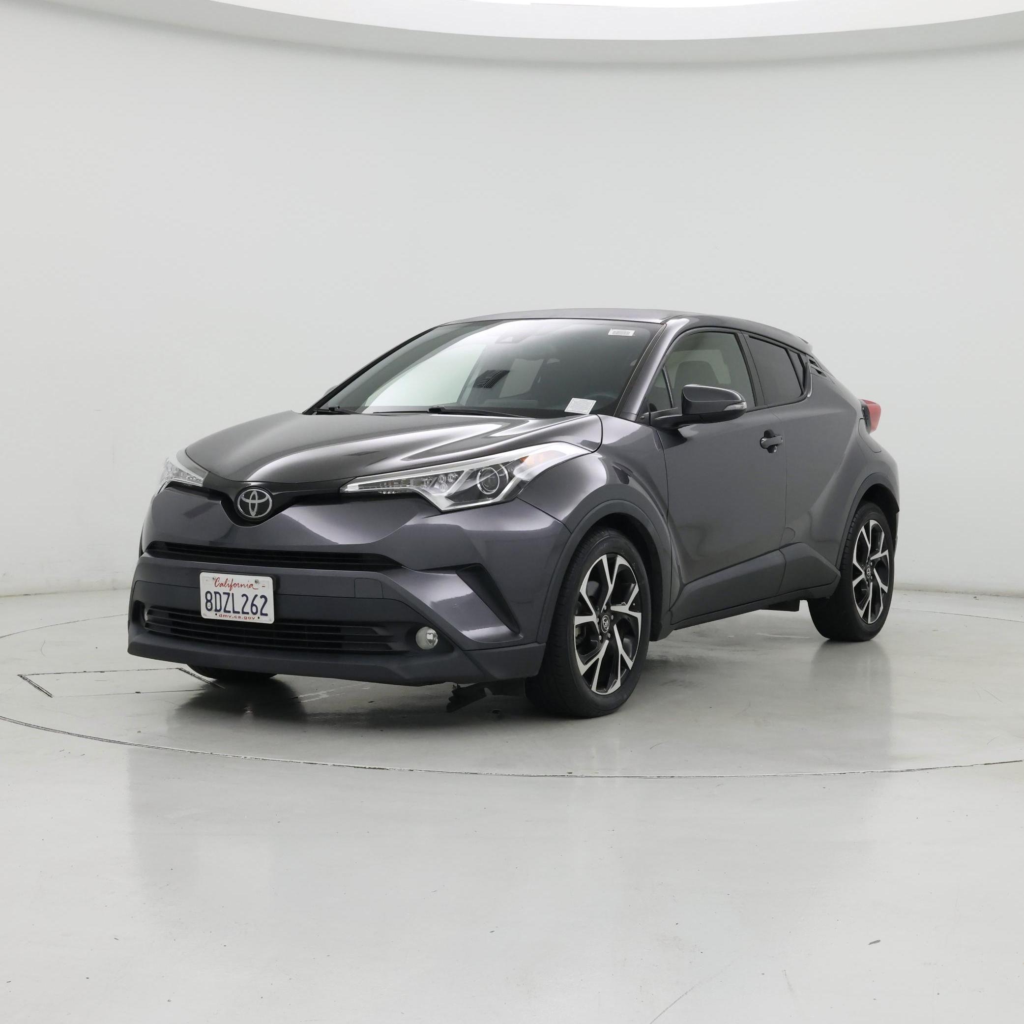 Thumbnail: 2018 Toyota C-HR - 4